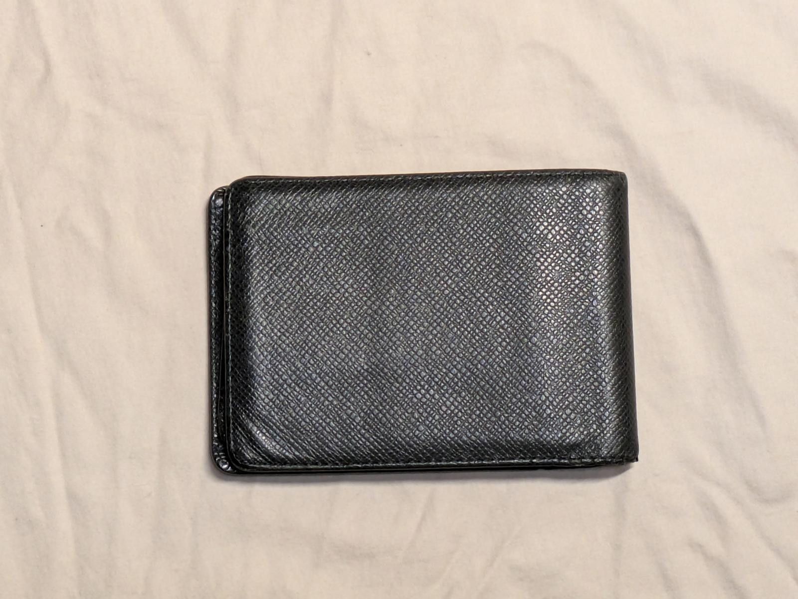 Louis Vuitton Louis Vuitton Multiple Wallet in Black Epi Size ONE SIZE - 6 Thumbnail