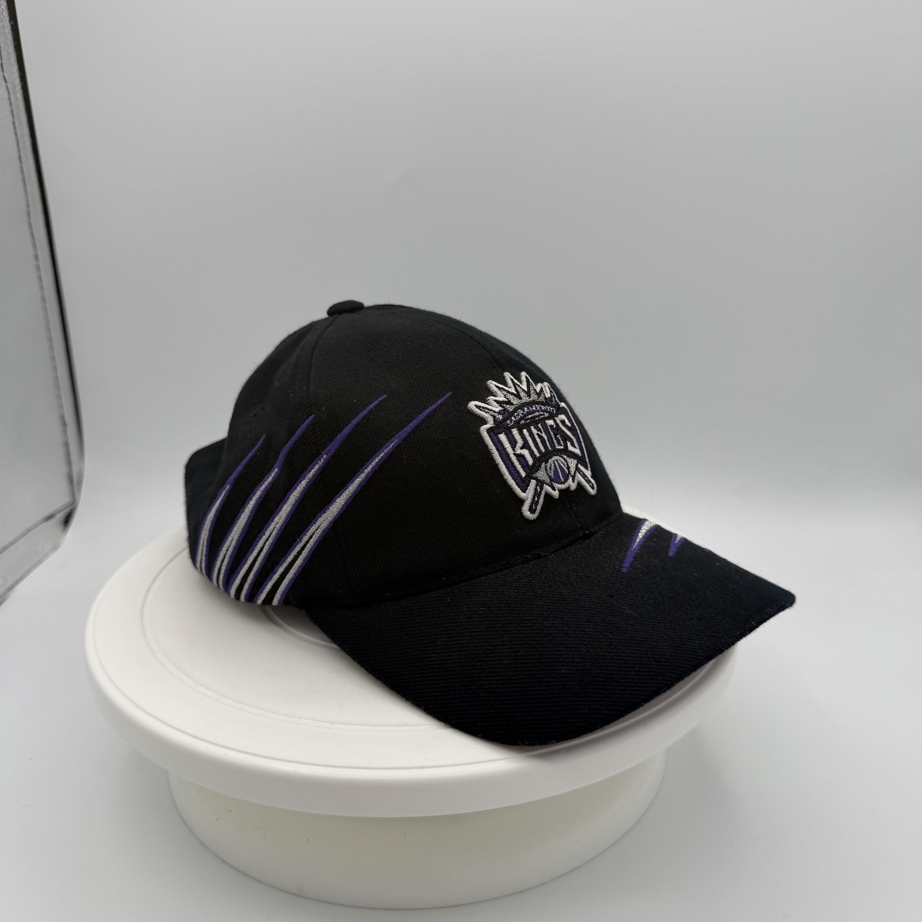 The Unbranded Brand Annco Vintage Sacramento Kings Snapback Cap 90s Size ONE SIZE - 8 Thumbnail