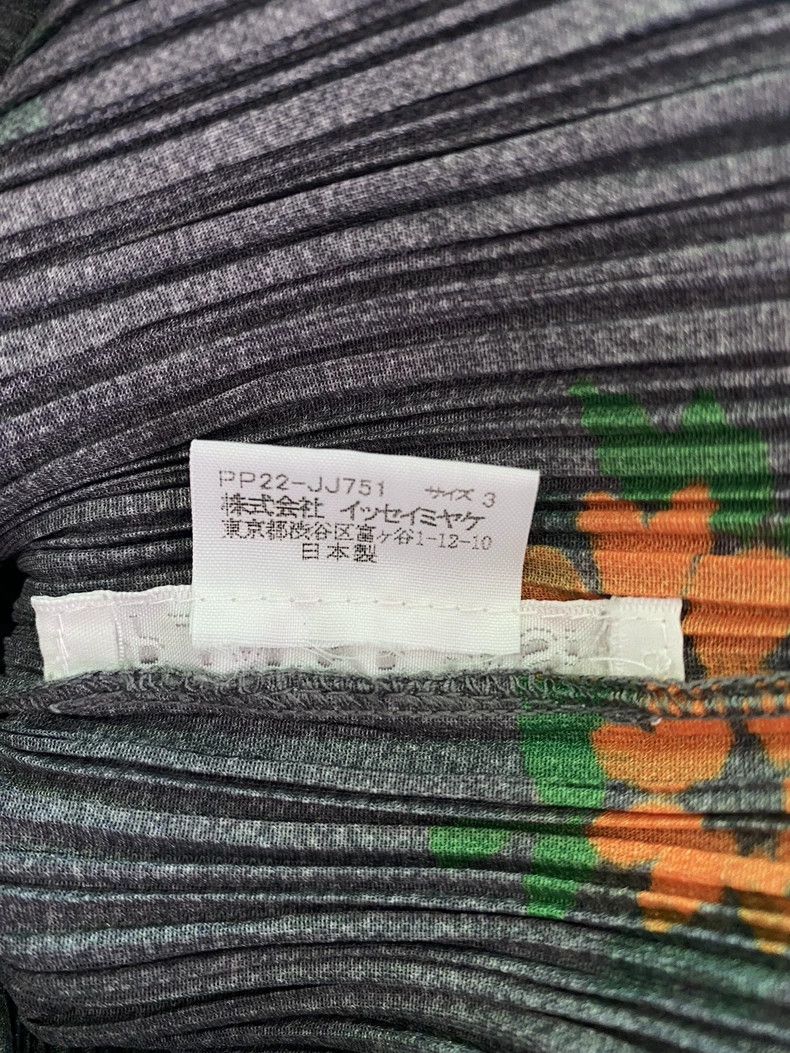 Issey Miyake Issey Miyake size:3 Blue-gray pleated floral jacket Size M / US 6-8 / IT 42-44 - 4 Thumbnail