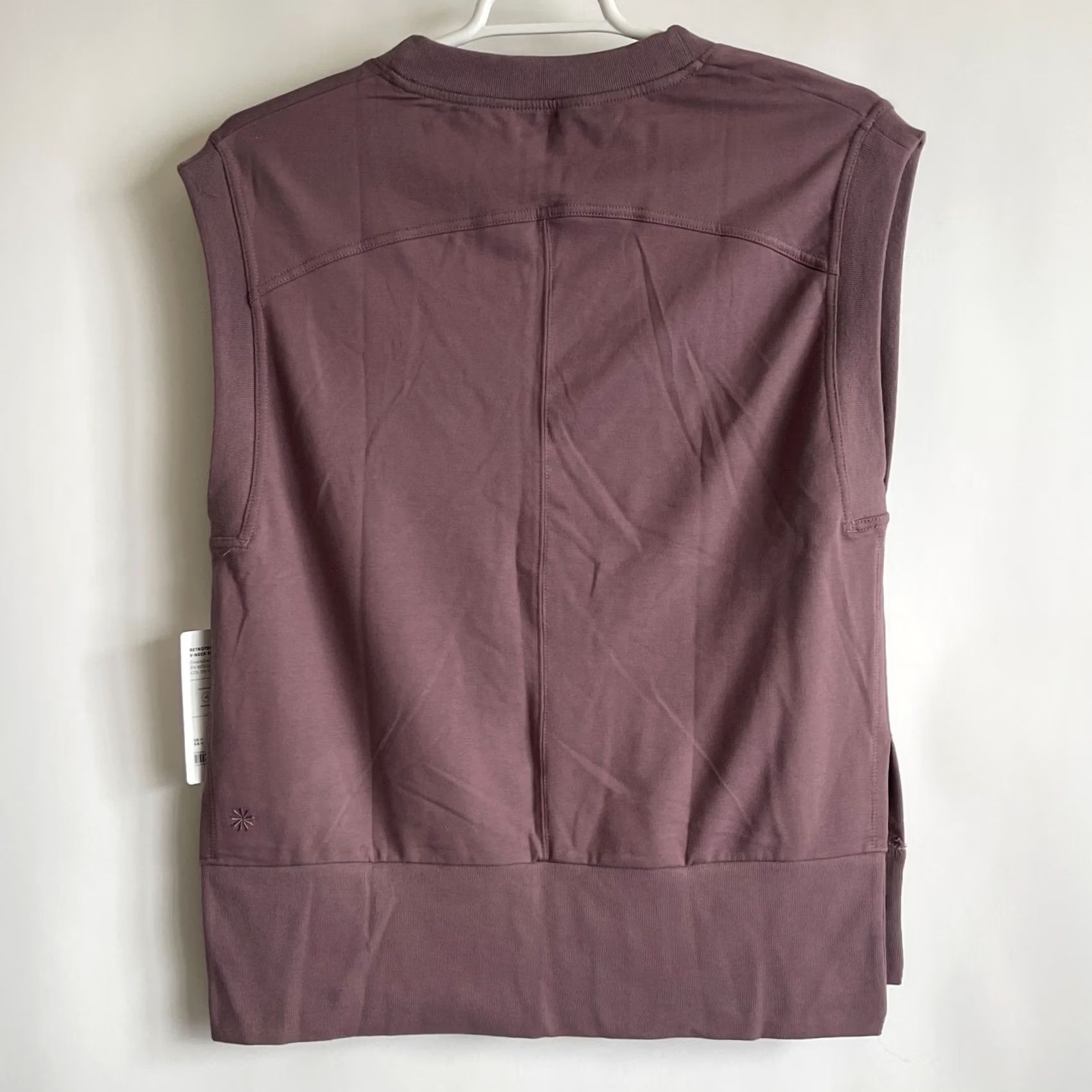 Athleta Athleta V-Neck Sweatshirt Tee Damask Mauve Pullover Medium Womens Athletic Shirt Sleeveless Cap Sleeve Size M / US 6-8 / IT 42-44 - 2 Thumbnail