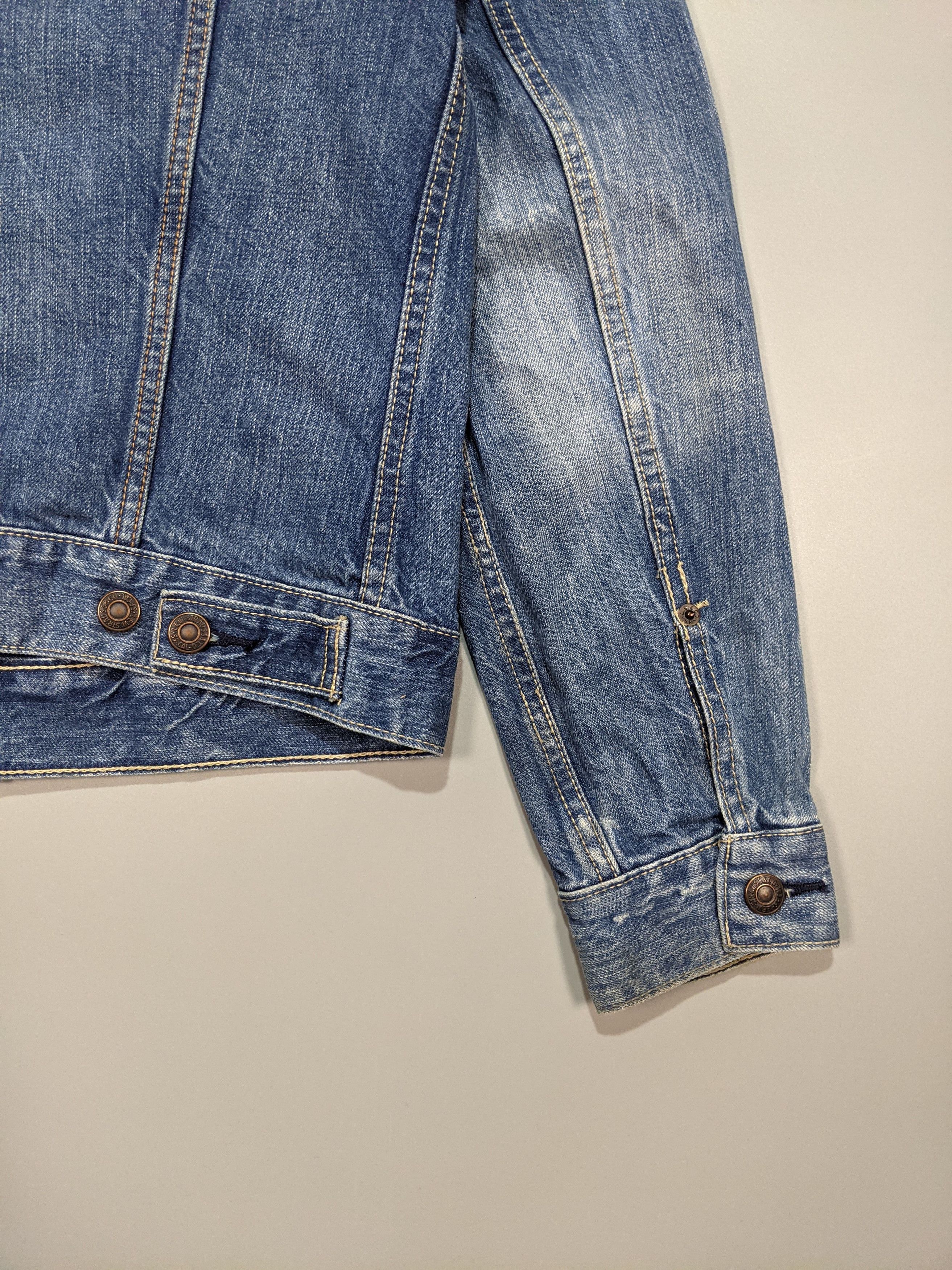Levi's × Levi's Vintage Clothing LEVIS Vintage Women's Light Blue Worn Denim Loose Jacket Size S / US 4 / IT 40 - 6 Thumbnail