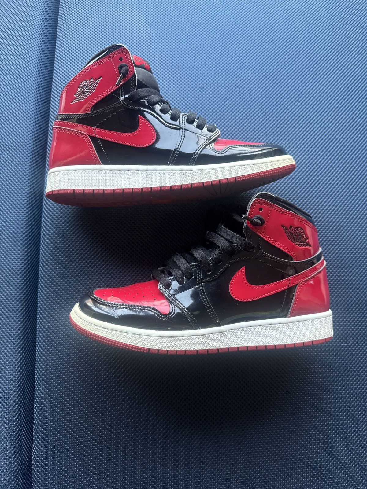Jordan Brand Air Jordan 1 Retro High OG GS 'Patent Bred' Size US 6.5 / EU 39-40 - 3 Thumbnail