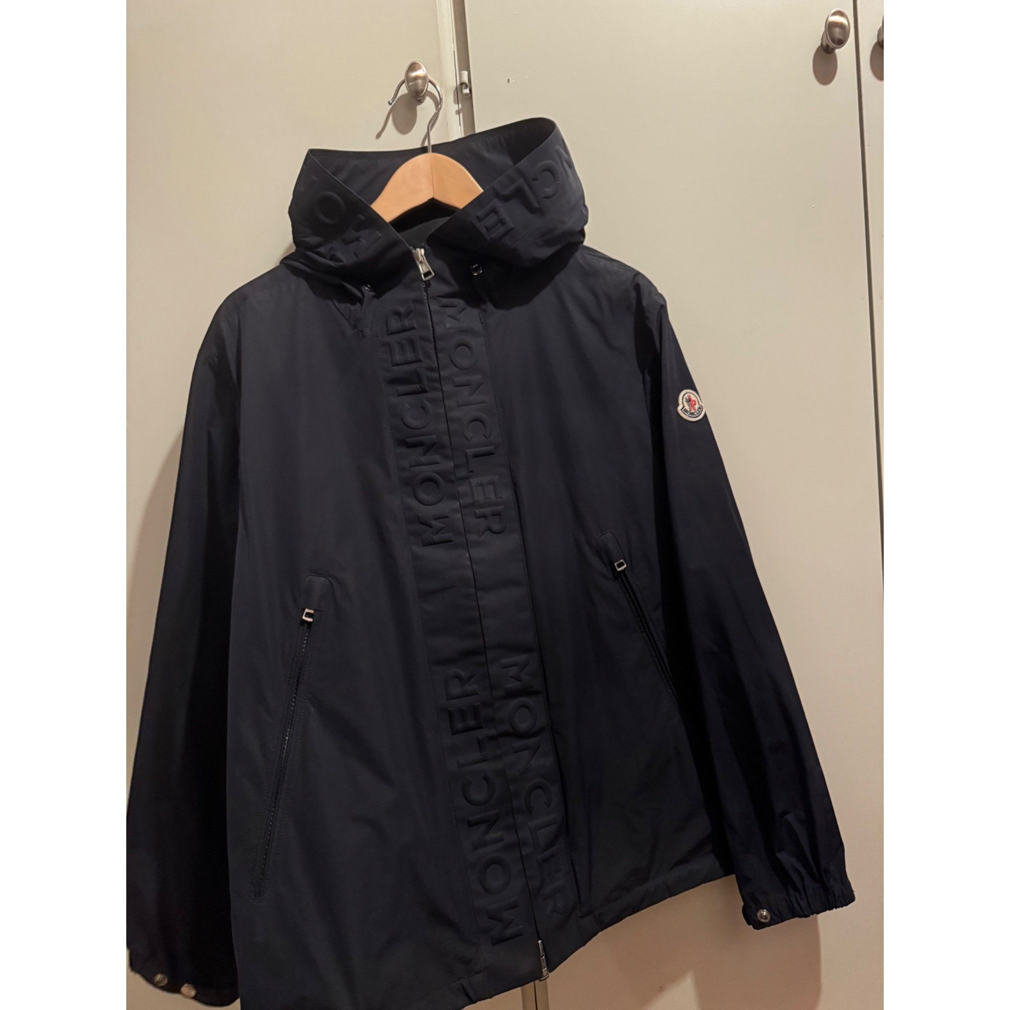 Moncler Dahan Windbreaker Menswear