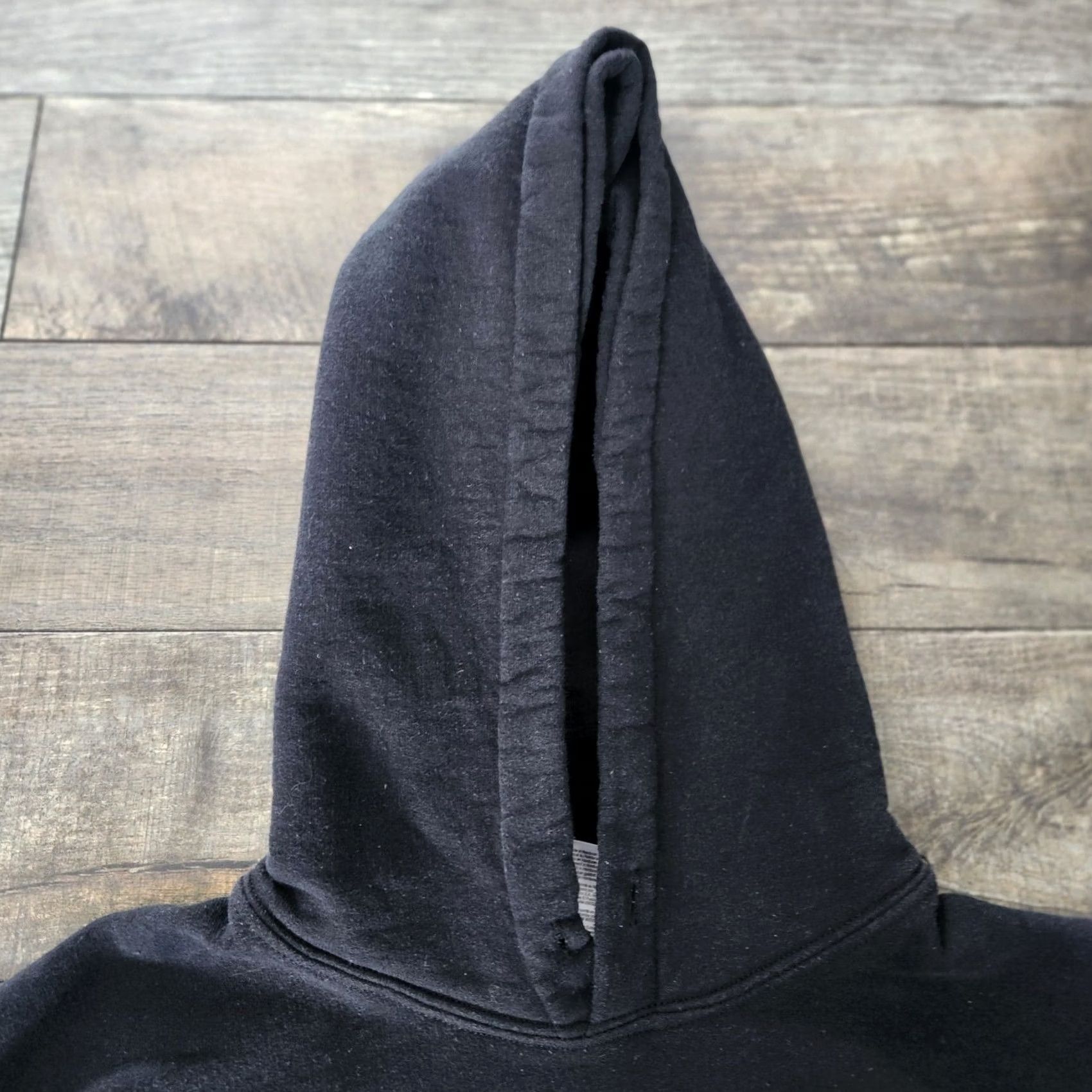 Gildan VINTAGE Chris Young 2015 I'm Coming Over Hoodie Sweatshirt Black Size S Mens Regular Pullover Knit Cotton Polyester Graphic Print Country Rare Size US S / EU 44-46 / 1 - 4 Thumbnail