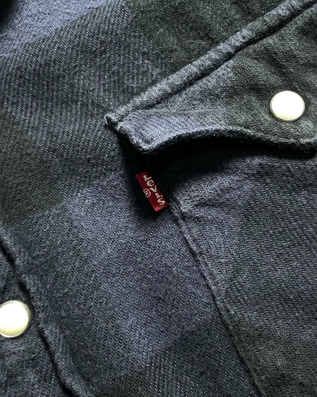 Levi's Flannel Shirt Western Double Pocket LEVIS Size L fit XL Size US L / EU 52-54 / 3 - 6 Thumbnail
