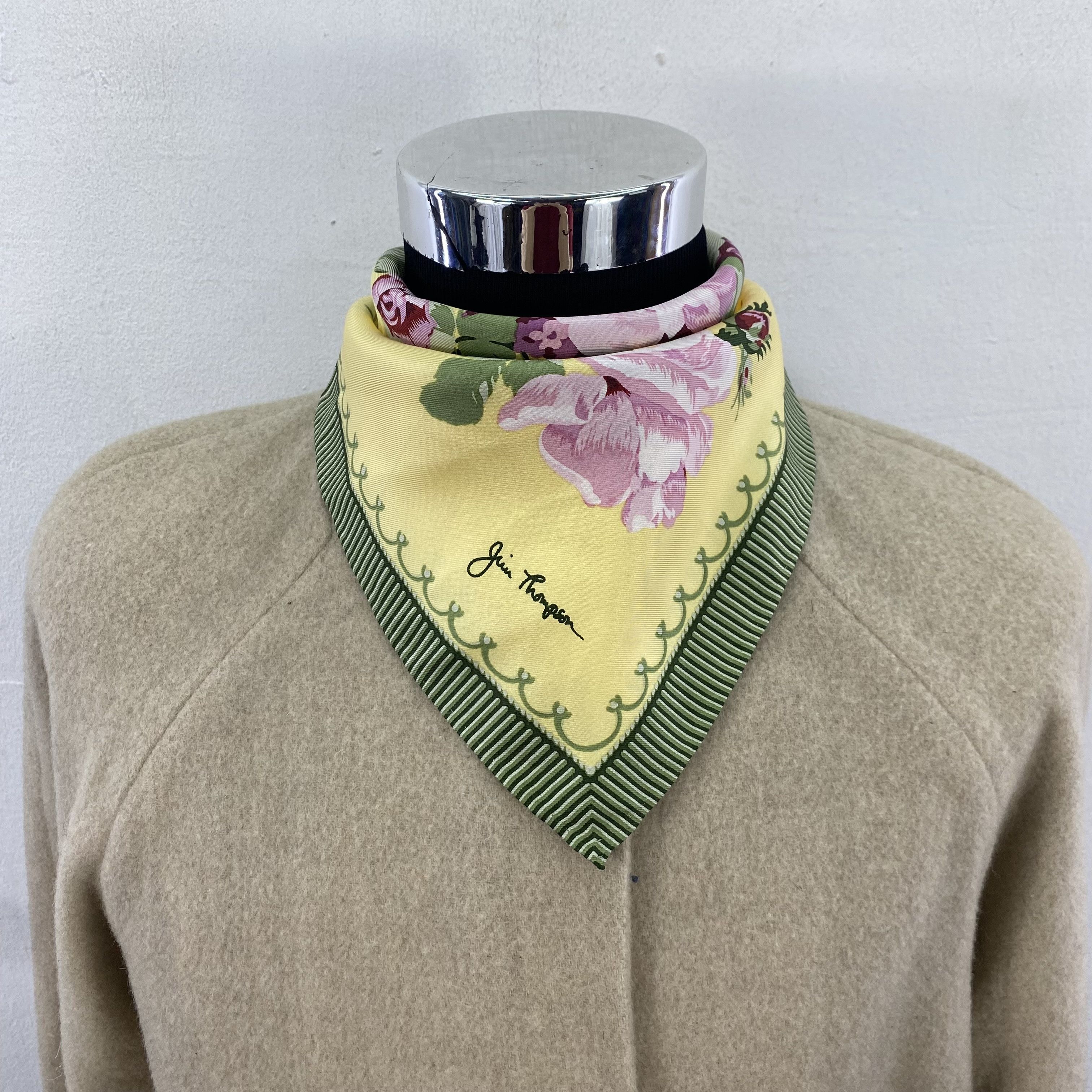 Jim Thompson × Vintage Vintage Jim Thompson Silk Handkerchief Neckerchief Size ONE SIZE - 2 Thumbnail