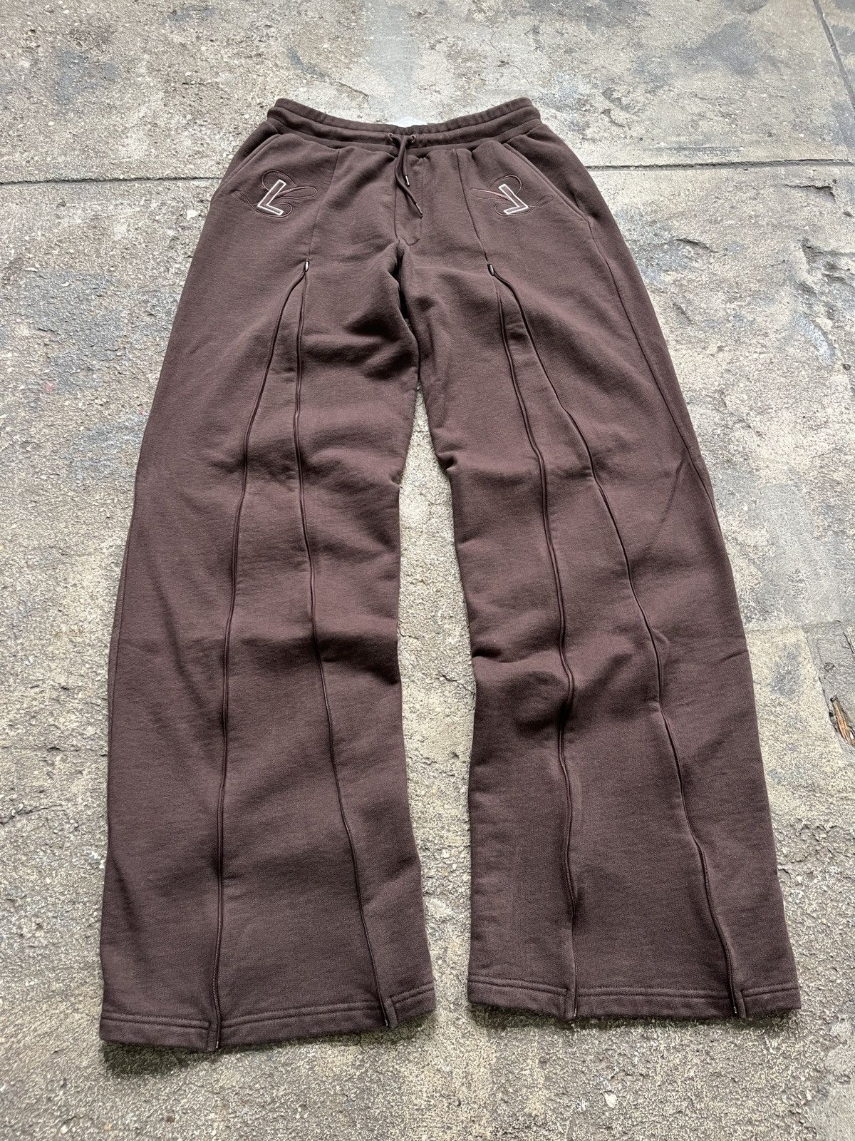 Luar Luar AW24 Wide Leg Sweatpants (unisex) Size US 30 / EU 46 - 1 Thumbnail