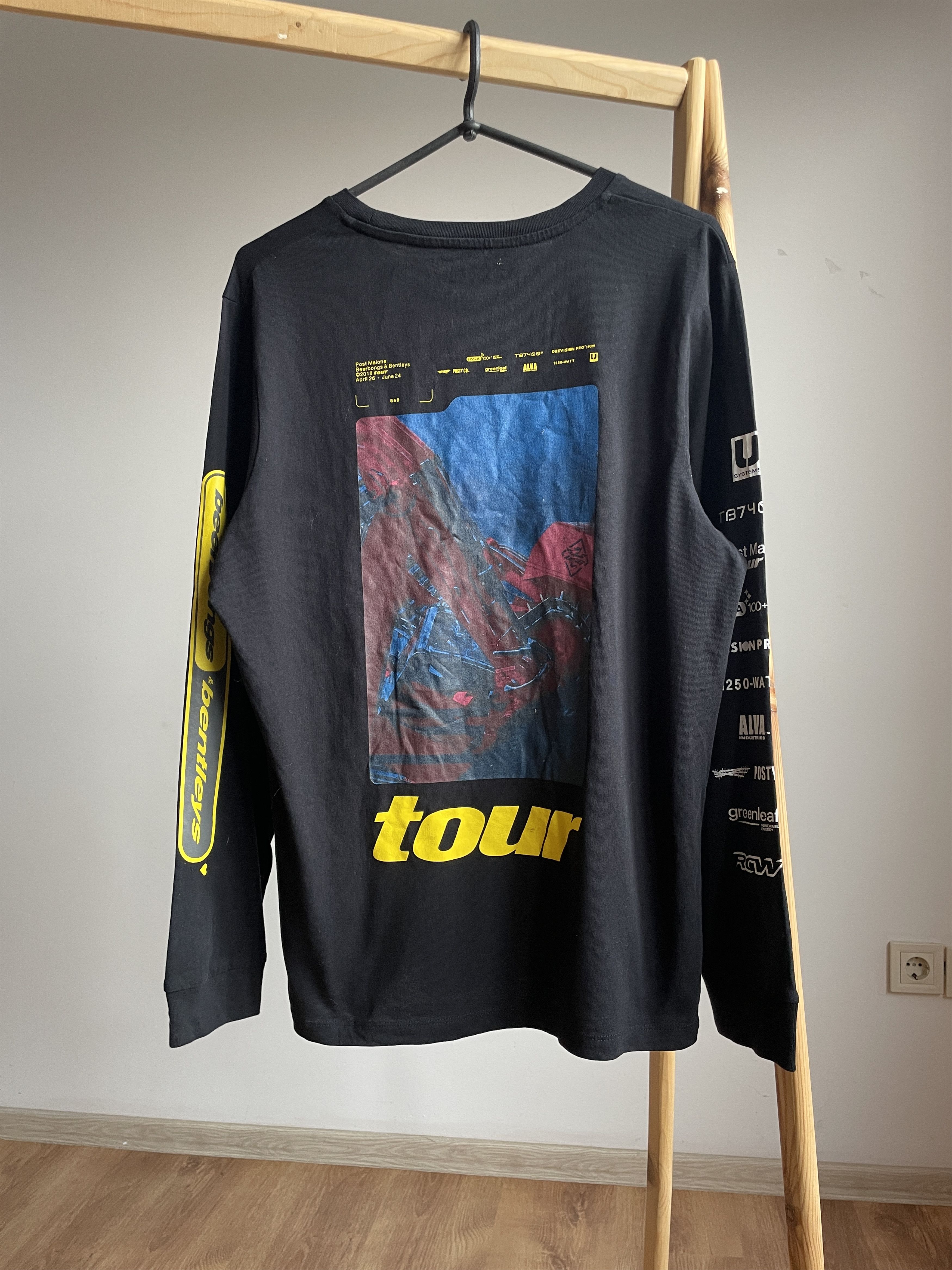 Band Tees × Rap Tees Post Malone Beerbongs & Bentleys 2018 Tour L/S T-Shirt Size US S / EU 44-46 / 1 - 2 Thumbnail