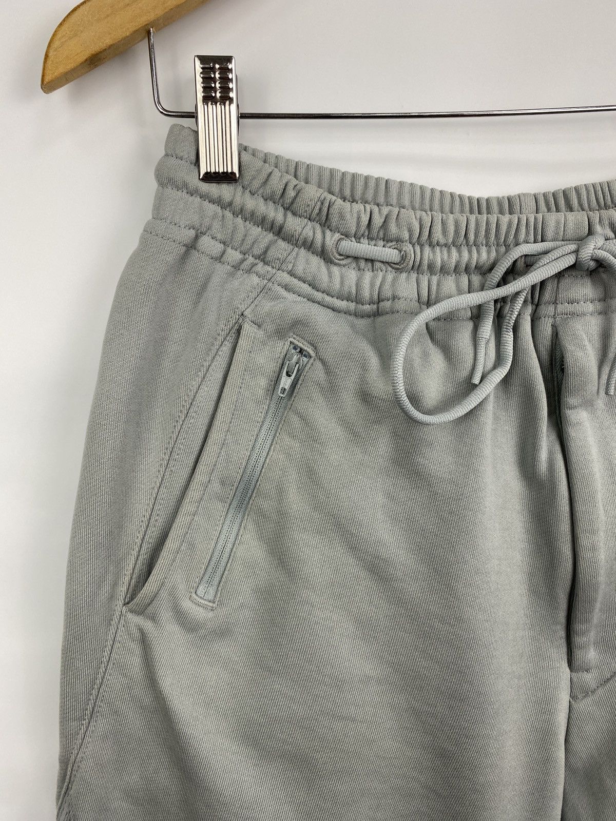 Y-3 Y-3 x Adidas x Yohij Yamamoto Shorts Rare Retro Hype Y2K Size US 30 / EU 46 - 4 Thumbnail