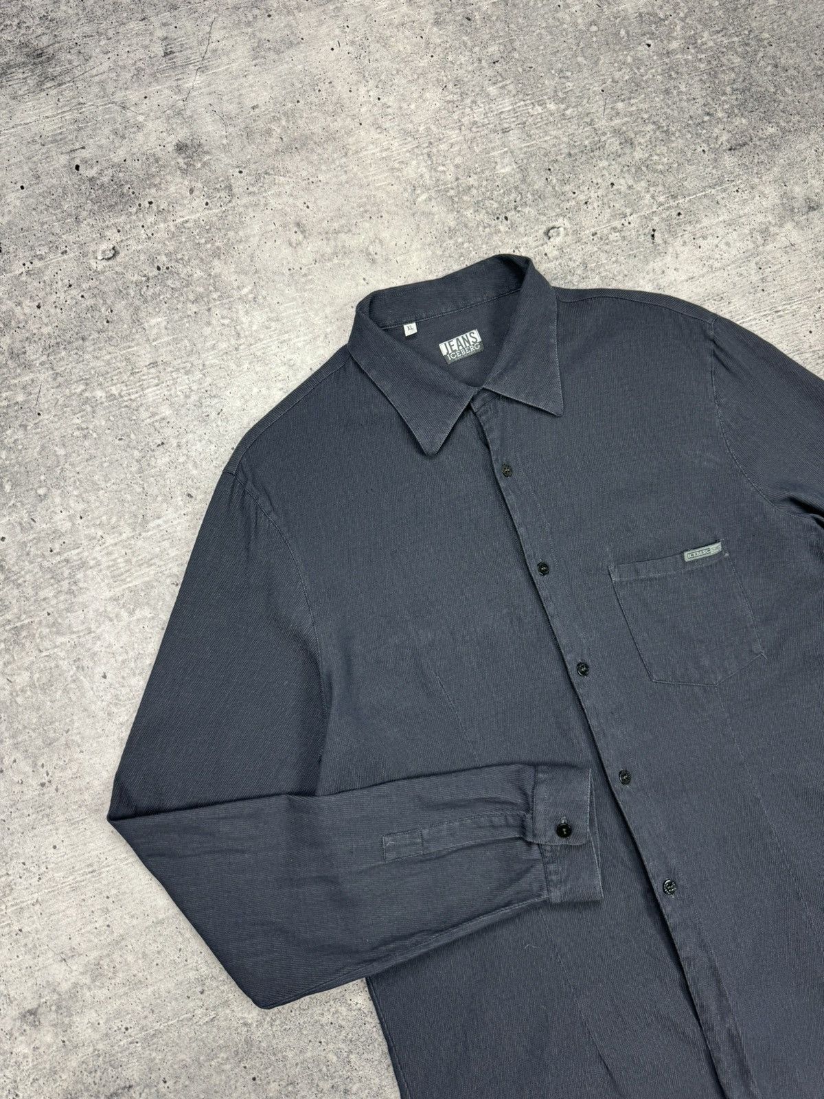 Designer × Iceberg × Vintage Vintage Iceberg Jeans Made in Italy Rare Button Ups Shirt Size US XL / EU 56 / 4 - 2 Thumbnail