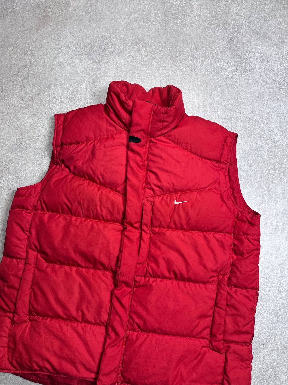 Nike Vintage Nike Swoosh Y2K Puffer Down Goose Vest XL Size US XL / EU 56 / 4 - 2 Thumbnail