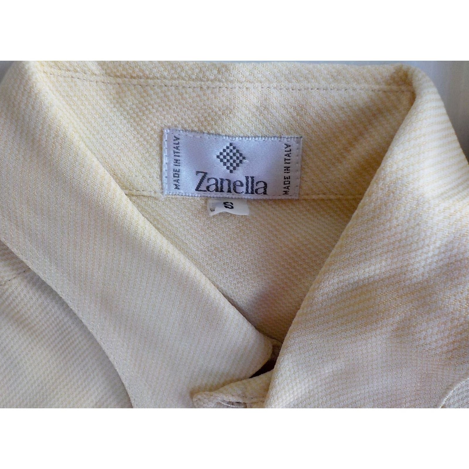 Zanella ZANELLA Long Sleeved Shirt SZ SMALL Regular Rayon/Acetate Pale Yellow Made in Italy Button-Up Collared Men XL? (Note: Original size is SMALL) Size US S / EU 44-46 / 1 - 5 Thumbnail