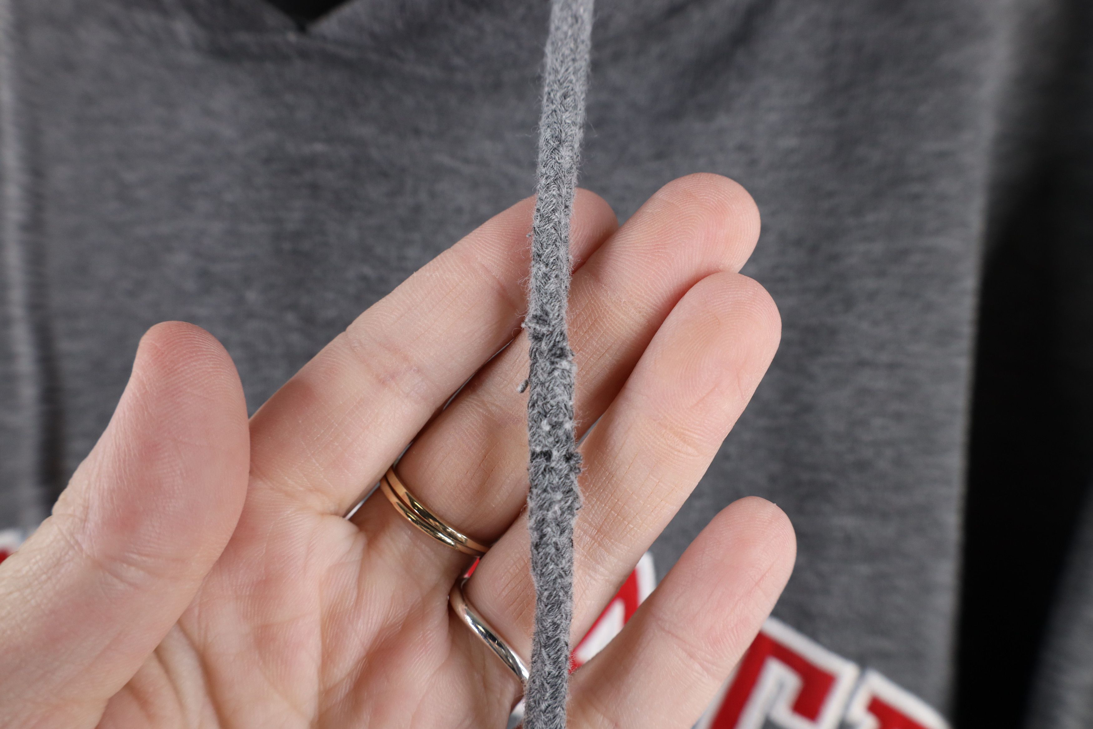 Vintage Vintage 90s Spell Out Ohio State University Hoodie Gray Size US L / EU 52-54 / 3 - 9 Thumbnail