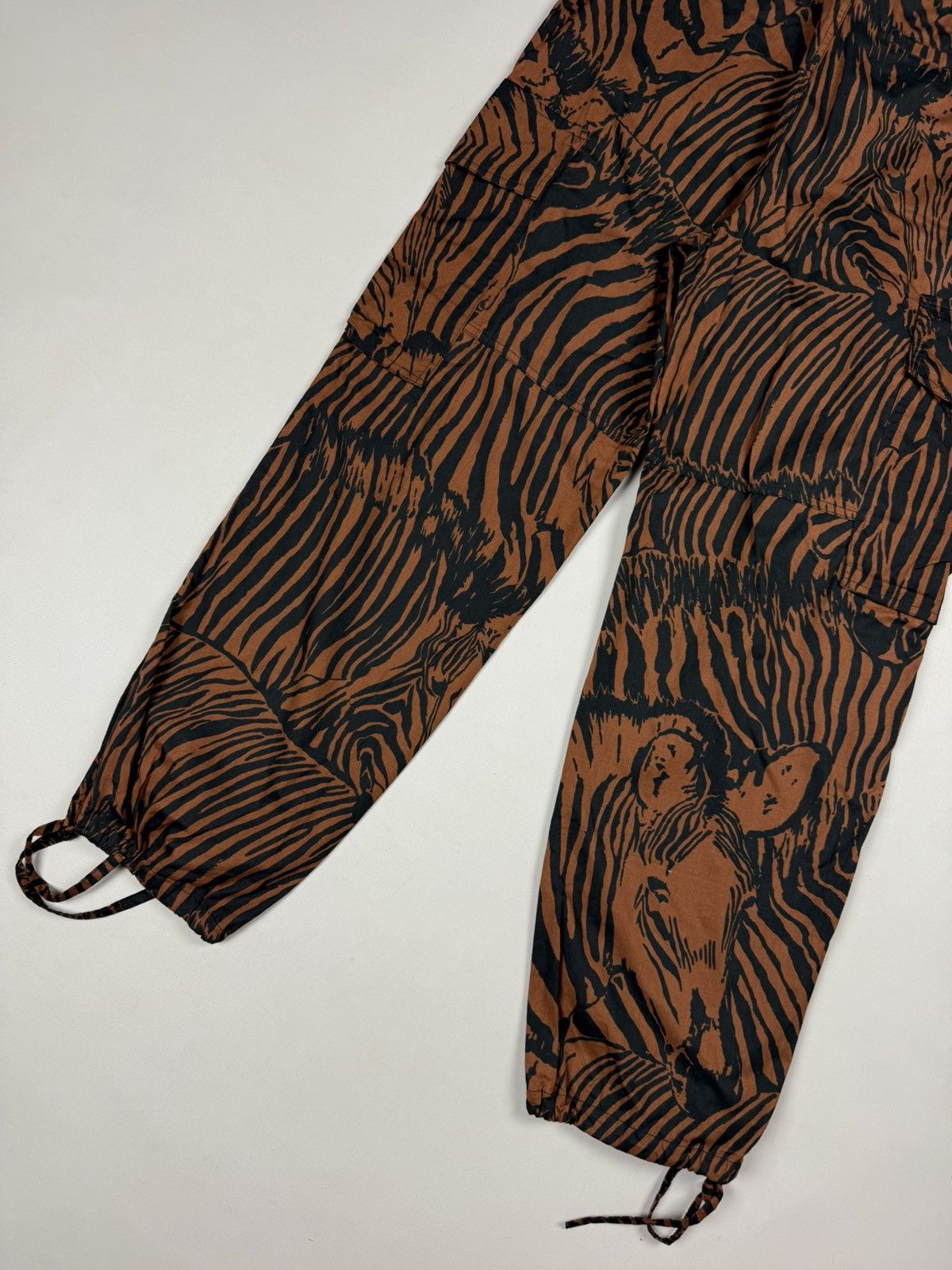 Weekend Max Mara Weekend Max Mara Ladies Zebra Pattern Cargo Pants Trousers Size 29" - 17 Thumbnail
