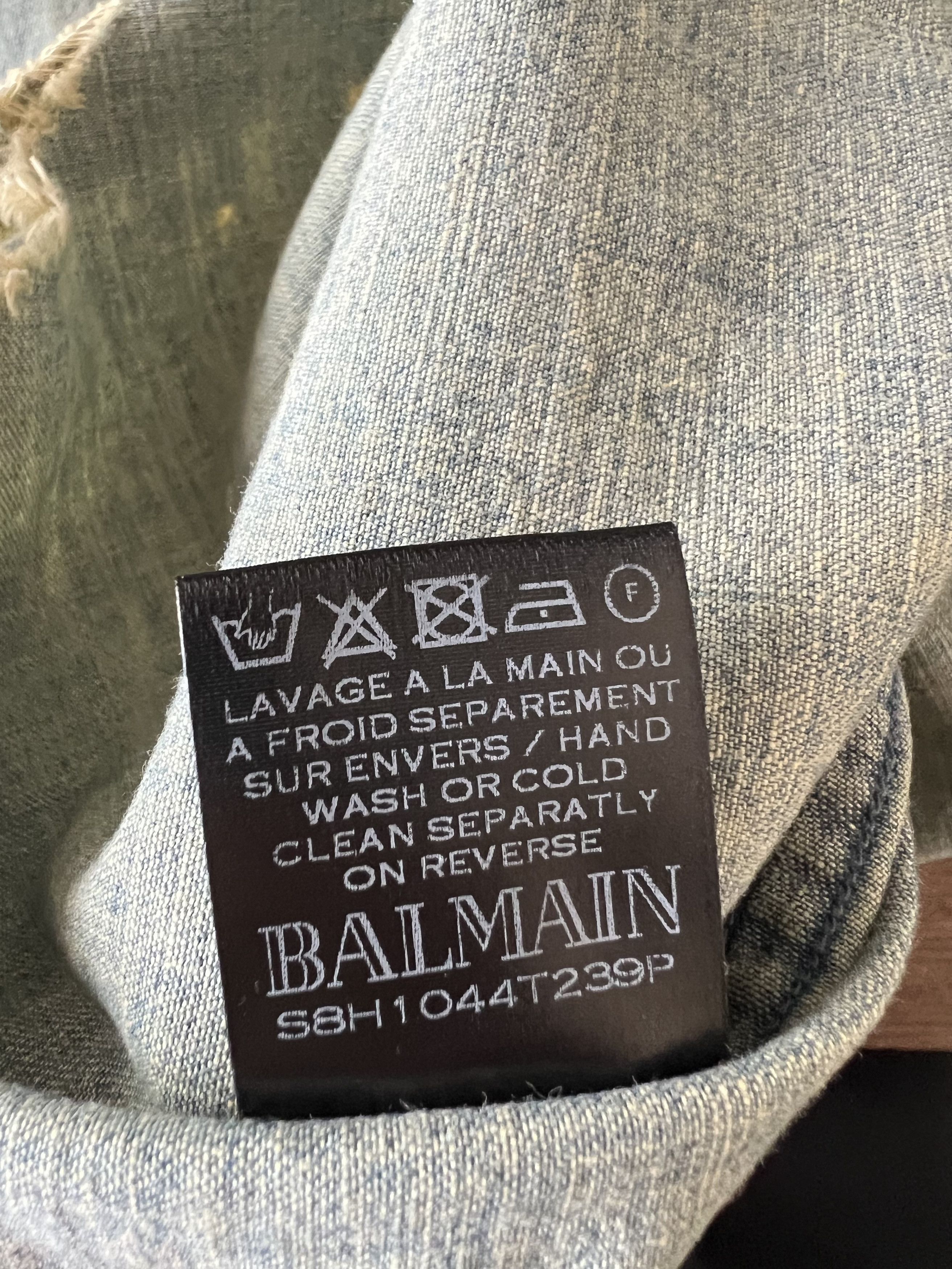 Balmain Balmain Distressed Vintage Denim Shirt Size US L / EU 52-54 / 3 - 6 Thumbnail