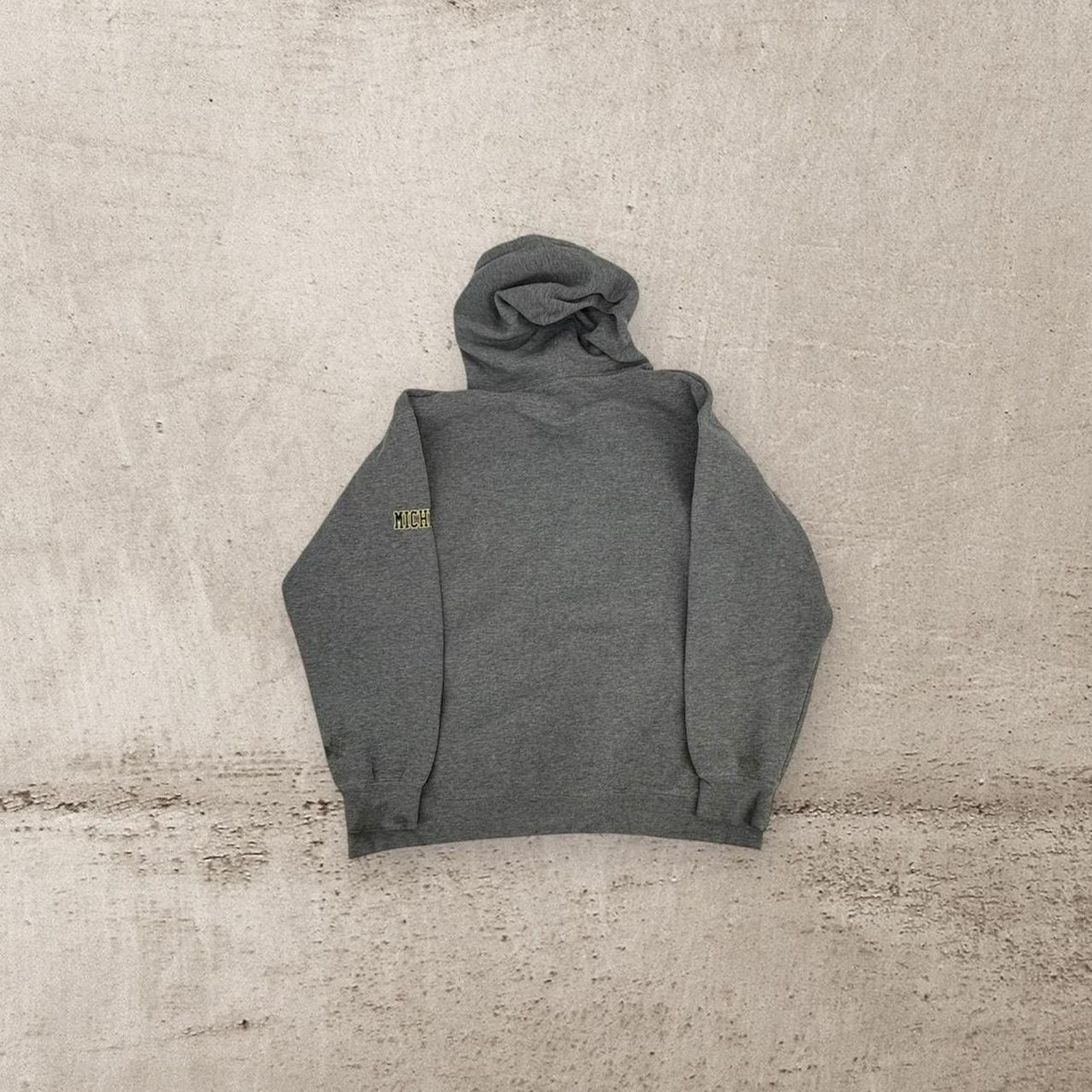 Stadium Goods Vintage baggy michigan wolverines hoodie Size US L / EU 52-54 / 3 - 2 Thumbnail