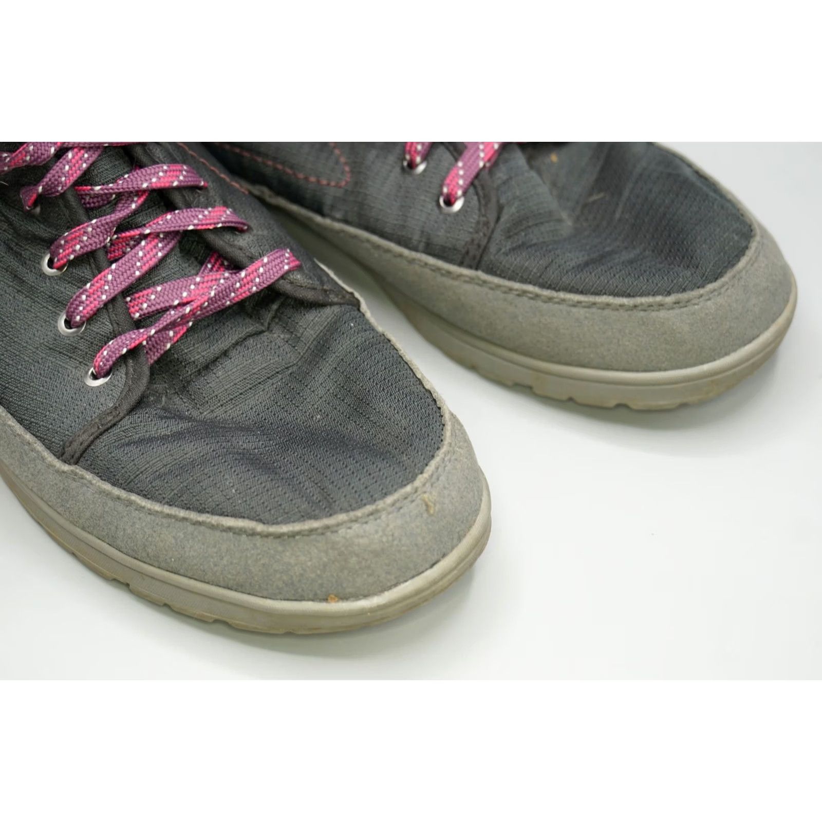 Patagonia Patagonia Women's Boots Waterproof Activist Puff Size 8 Black Dark Currant Size US 10 / IT 40 - 2 Thumbnail