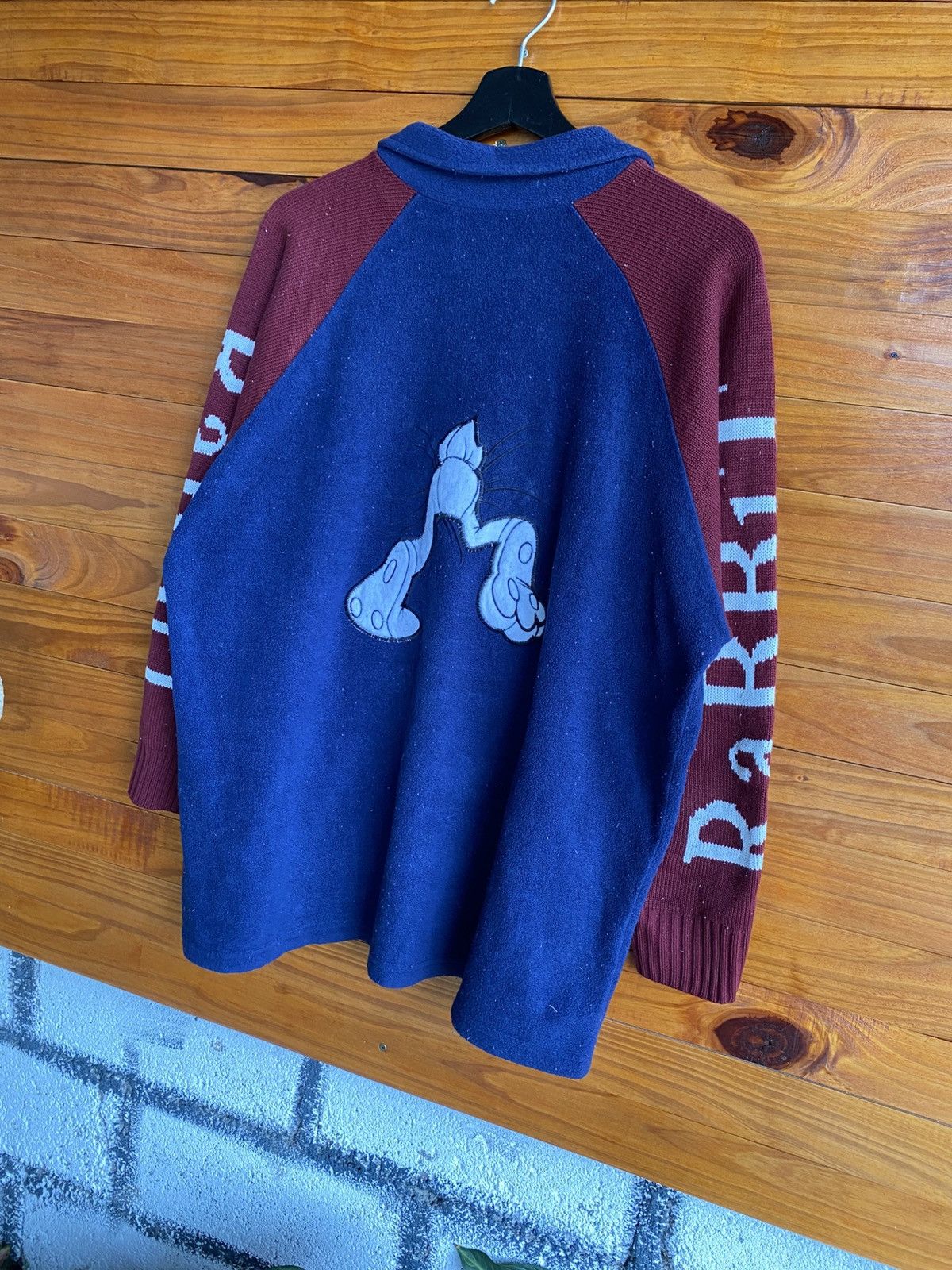 Vintage Vintage Bugs Bunny “Rabbit” Half-Zip Knit Sweater – 1990s Size US L / EU 52-54 / 3 - 7 Thumbnail