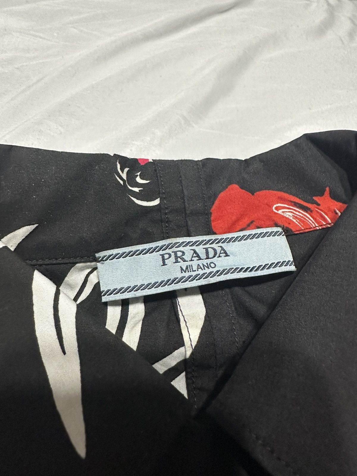 Prada Prada Short Sleeve Hawaiin Shirt Size US M / EU 48-50 / 2 - 6 Thumbnail