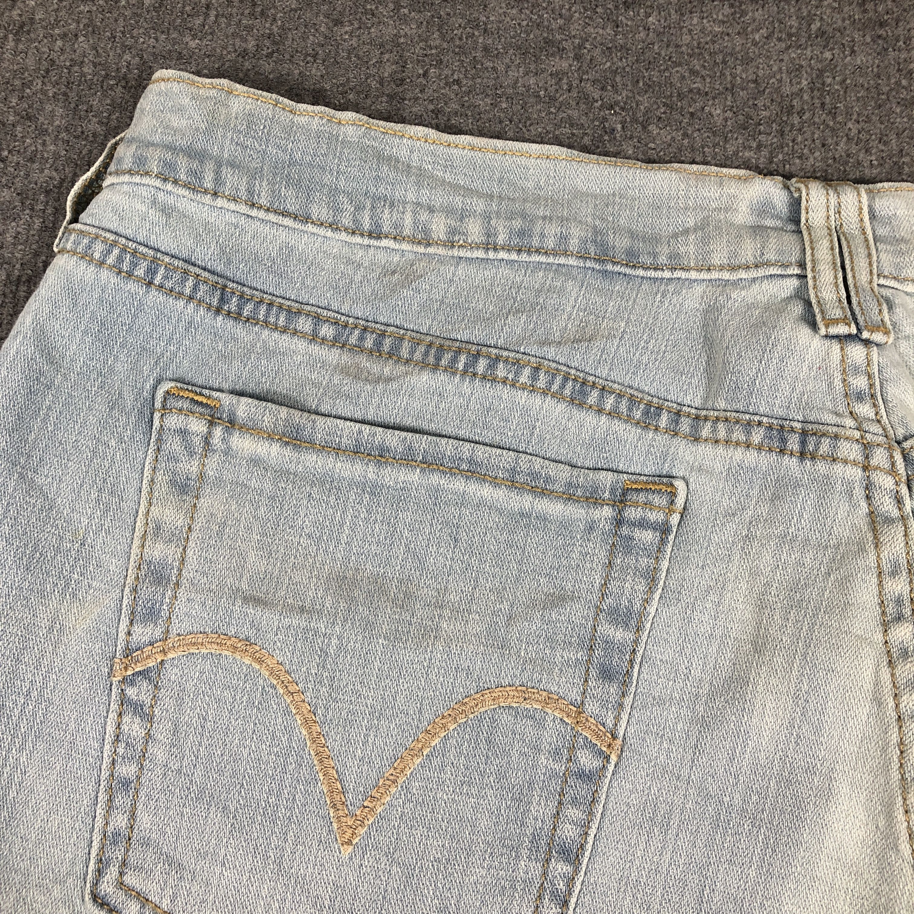 Levi's × Vintage Womens Vintage Levis 515 Jeans Short Pants L1077W Size 35" - 4 Thumbnail