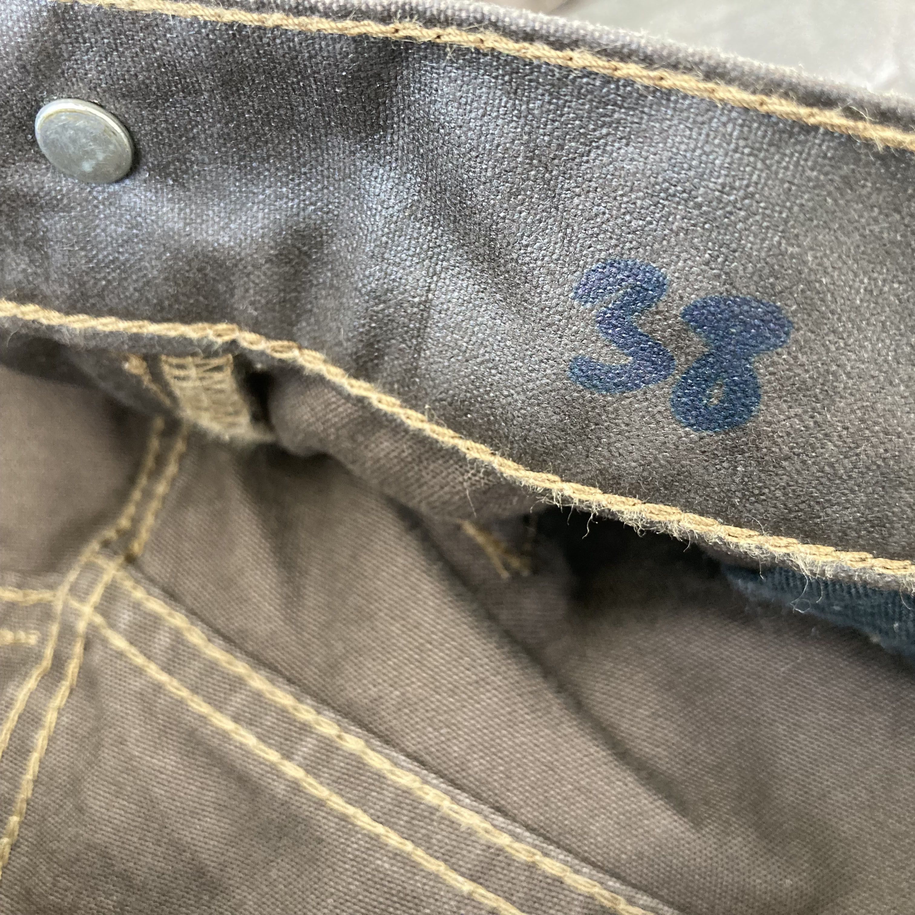 Levi's × Vintage Vtg 35x31 Levis 505 Wax Coated Sz 35 Waxed Coated Jeans Size US 35 - 6 Thumbnail