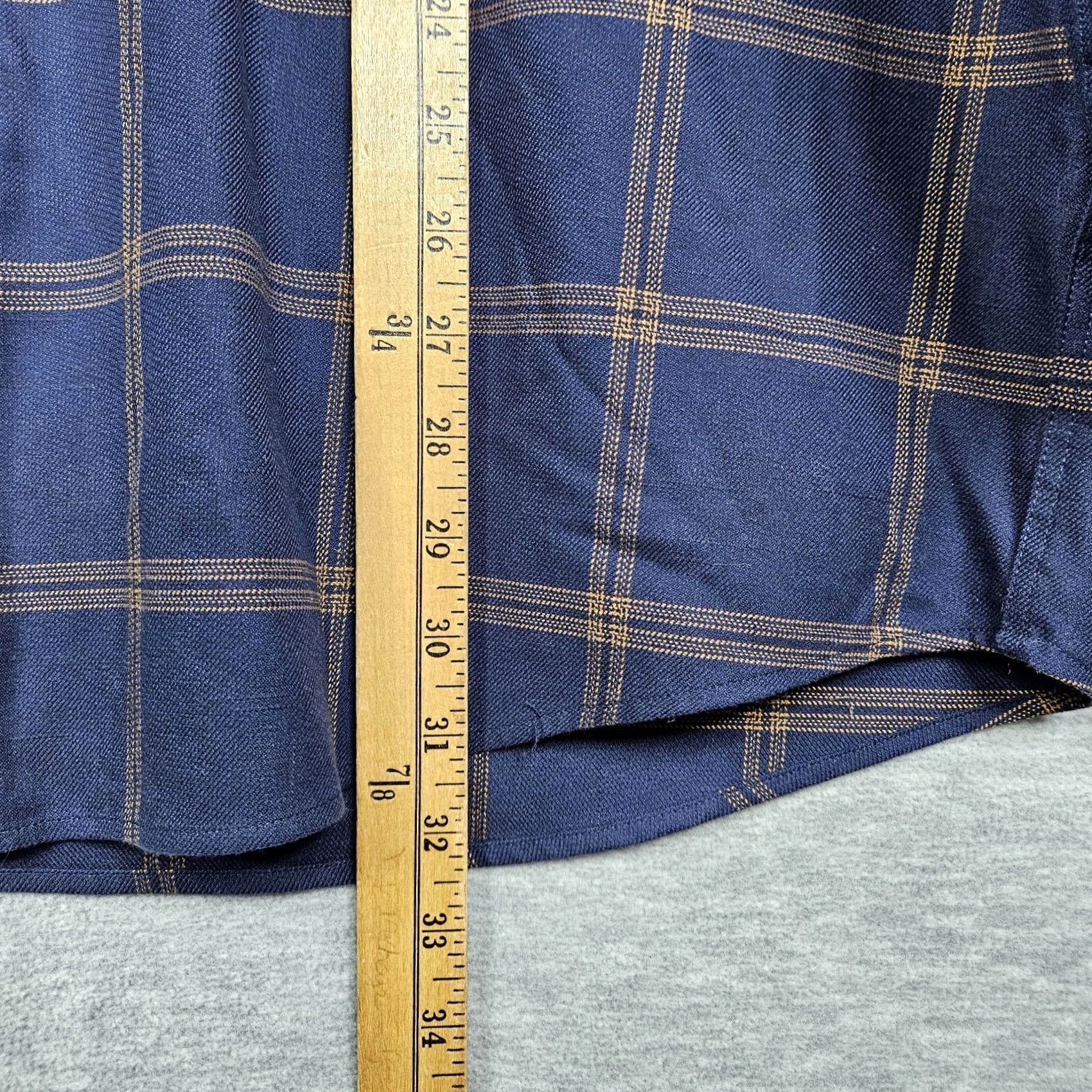Charles Tyrwhitt Charles Tyrwhitt Button Front Classic Fit Plaid Men's Non Iron Shirt XXL Blue Cotton Dress Shirt Size US XXL / EU 58 / 5 - 4 Thumbnail