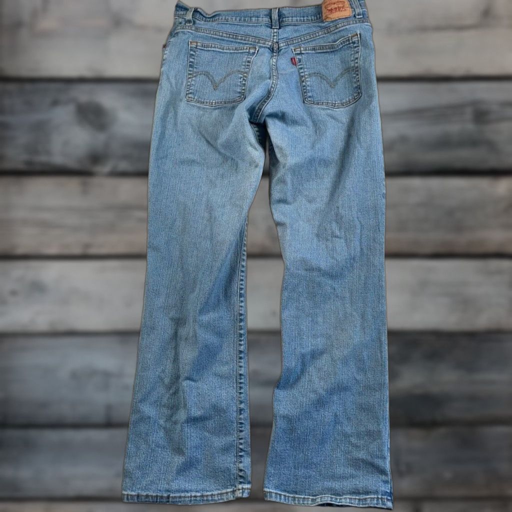 Levi's VINTAGE Levi's 550 Jeans Bootcut Women 16L (35 x 31.5) Blue Denim Regular Rise Mid Relaxed 5-Pocket Size 38" / US 16 / IT 52 - 1 Thumbnail