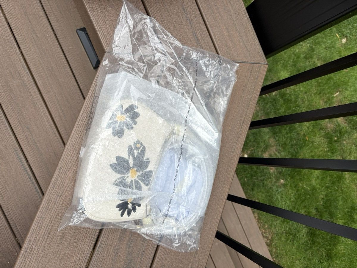 Coach Coach Teri Shoulder Bag With Floral Print Size ONE SIZE - 6 Thumbnail