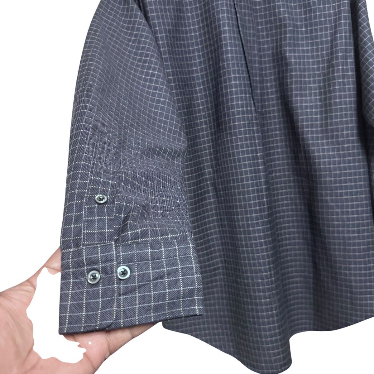 Burberry Burberry Gray Plaid Button Down Longsleeve Shirt Size US L / EU 52-54 / 3 - 11 Thumbnail
