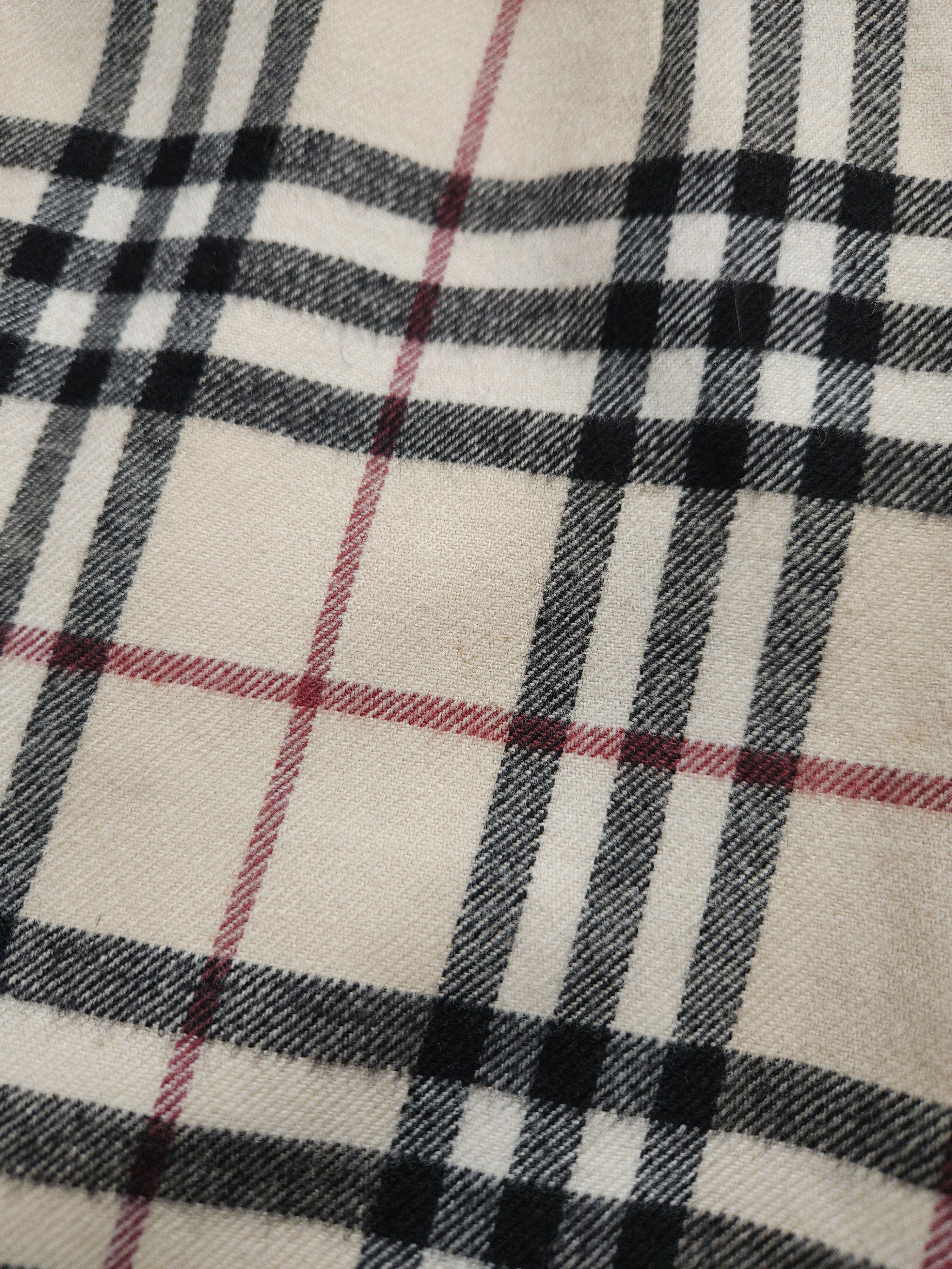 Burberry Burberry nova check wool pencil skirt Size 27" / US 4 / IT 40 - 12 Thumbnail