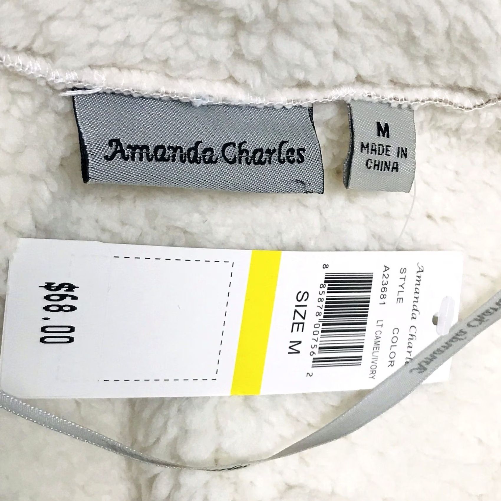 Vintage Amanda Charles Women Vest Open Camel/Ivory Faux Suede Shearling Lined Sleeveless Shawl Collar M Size M / US 6-8 / IT 42-44 - 3 Thumbnail
