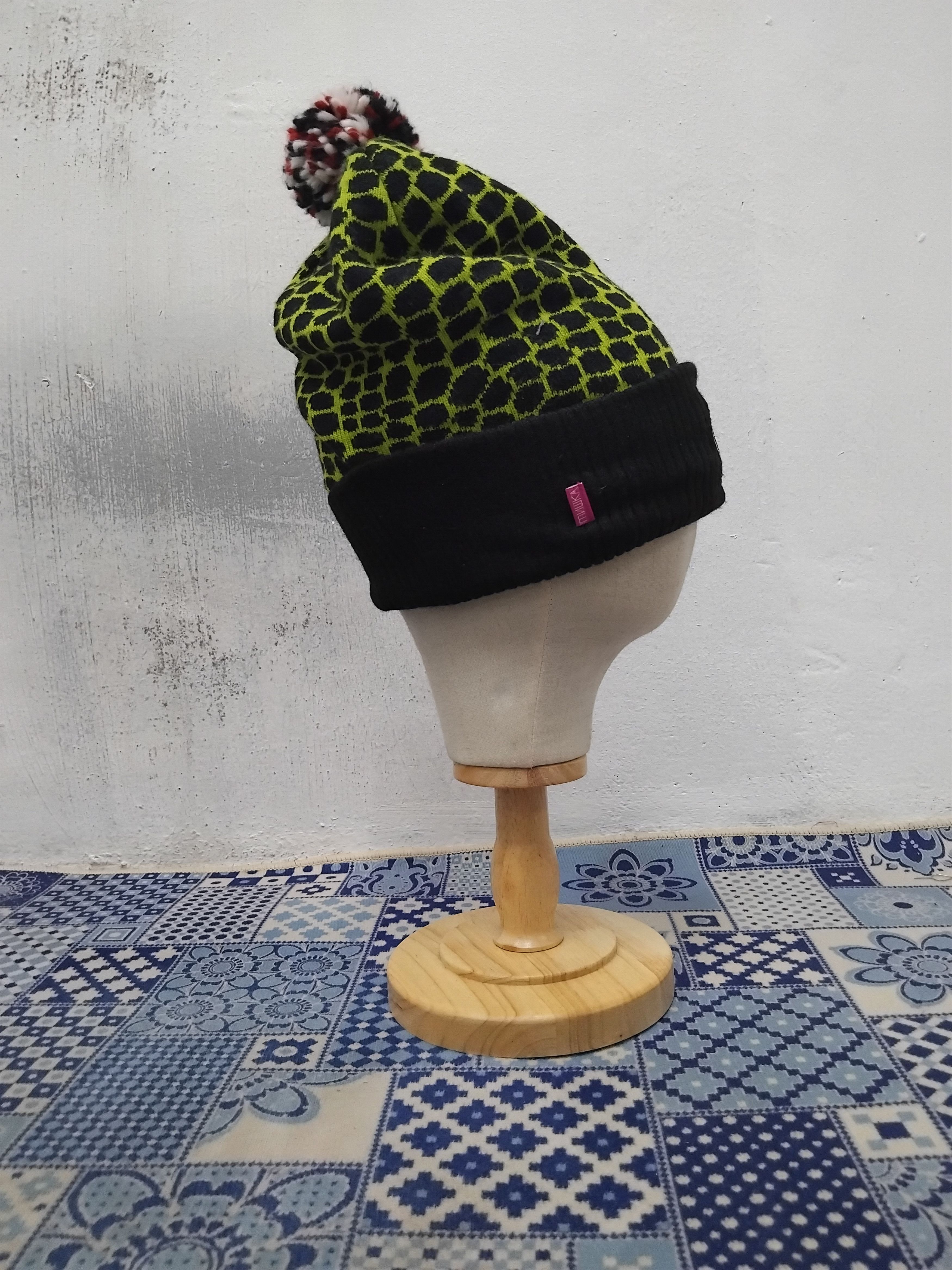 New Era New era x mnwka beanie hat Size ONE SIZE - 5 Thumbnail