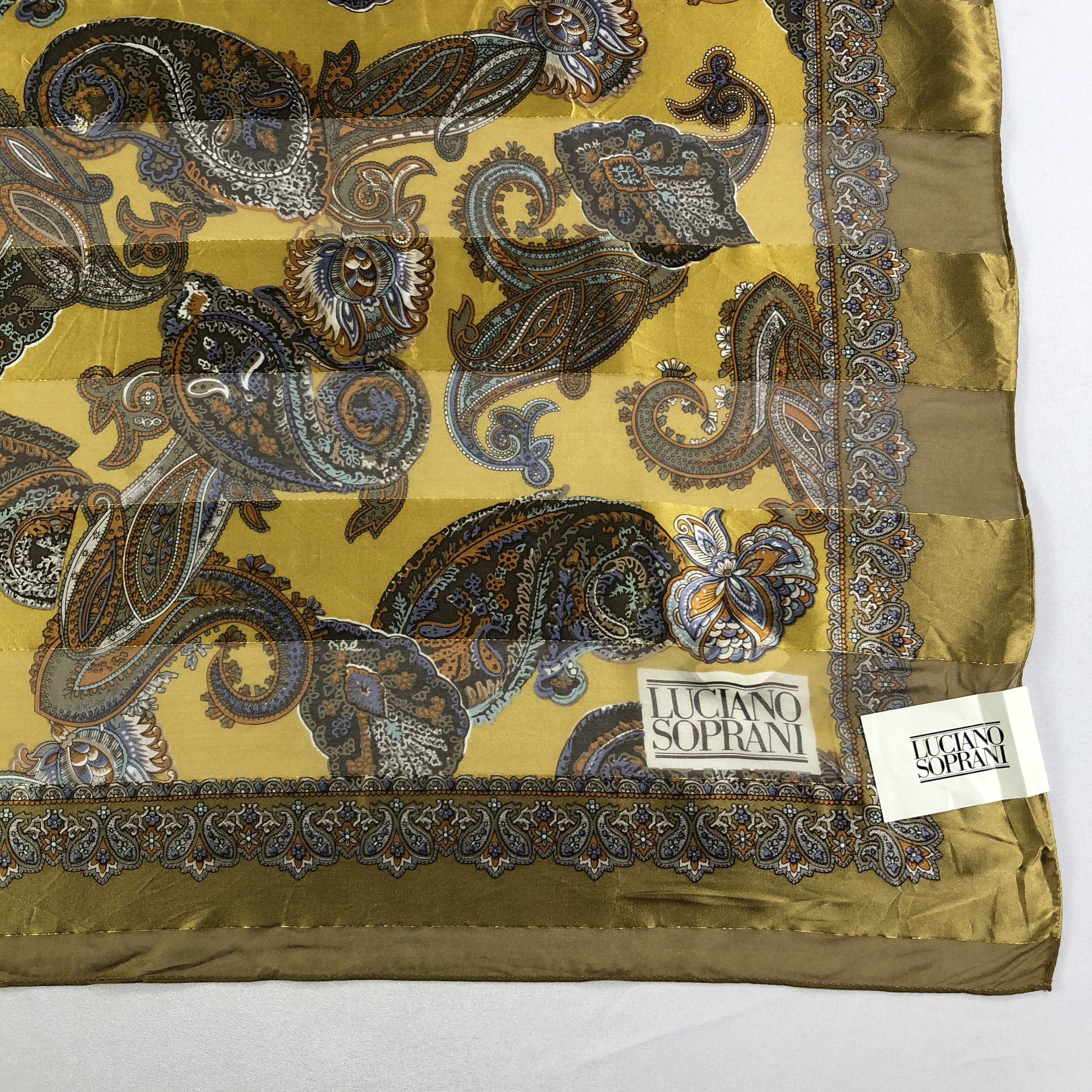 Vintage Vintage Luciano Soprani Silk Scarf Size ONE SIZE - 3 Thumbnail