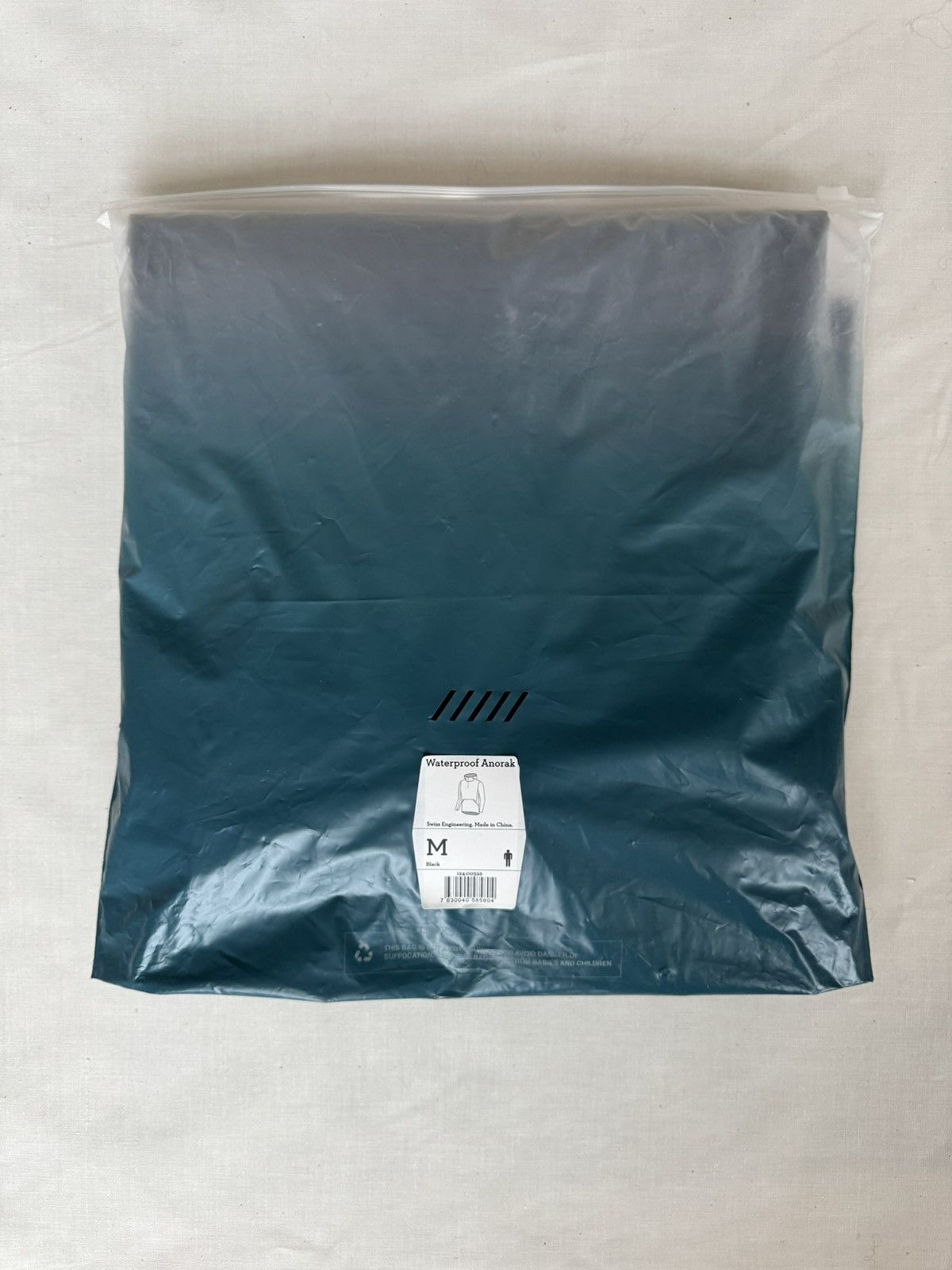 On Waterproof Anorak Size US M / EU 48-50 / 2 - 10 Thumbnail