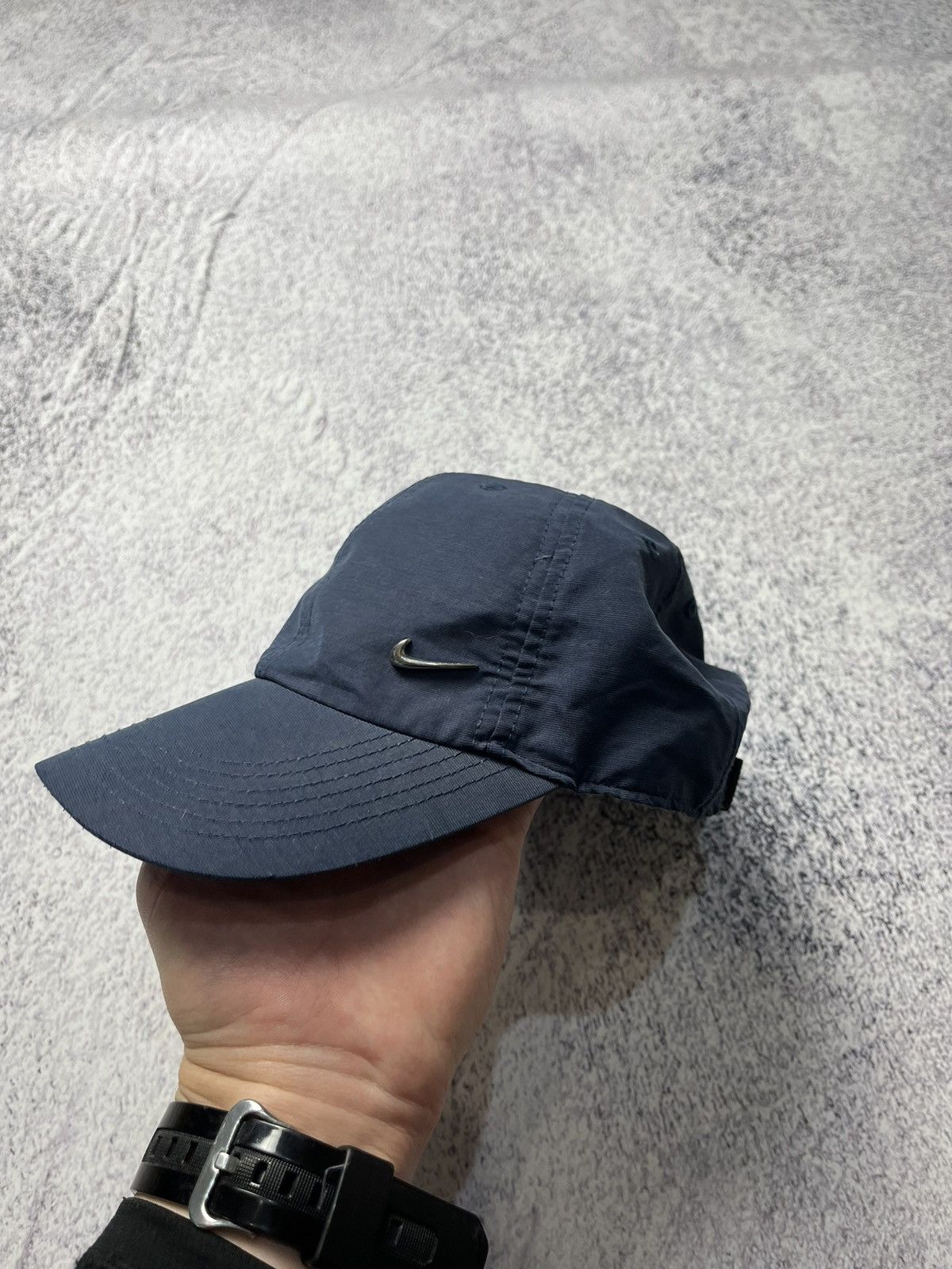 Nike Vintage Nike Cap Metal Swoosh Y2K Style Streetwear Size ONE SIZE - 1 Thumbnail