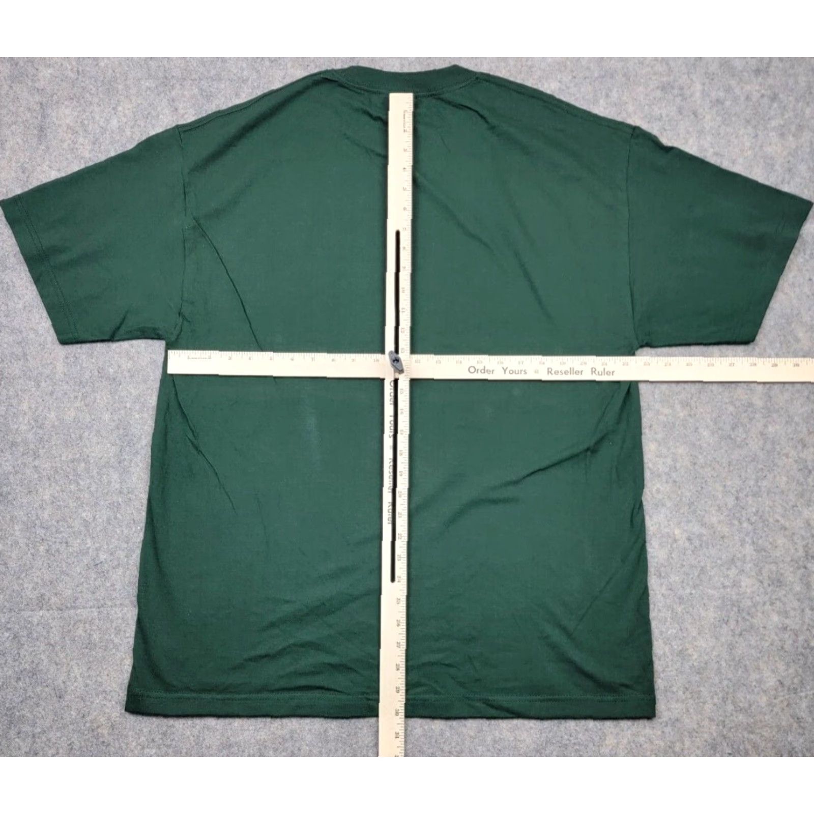 Logo 7 Green Day Shirt Adult XL Green Oakland CA Logo Sneakers Y2K Rock 2010 Alstyle Shirt XL Men Green Day Shirt 90s Music Rock T-Shirt Mens Size US XL / EU 56 / 4 - 7 Thumbnail