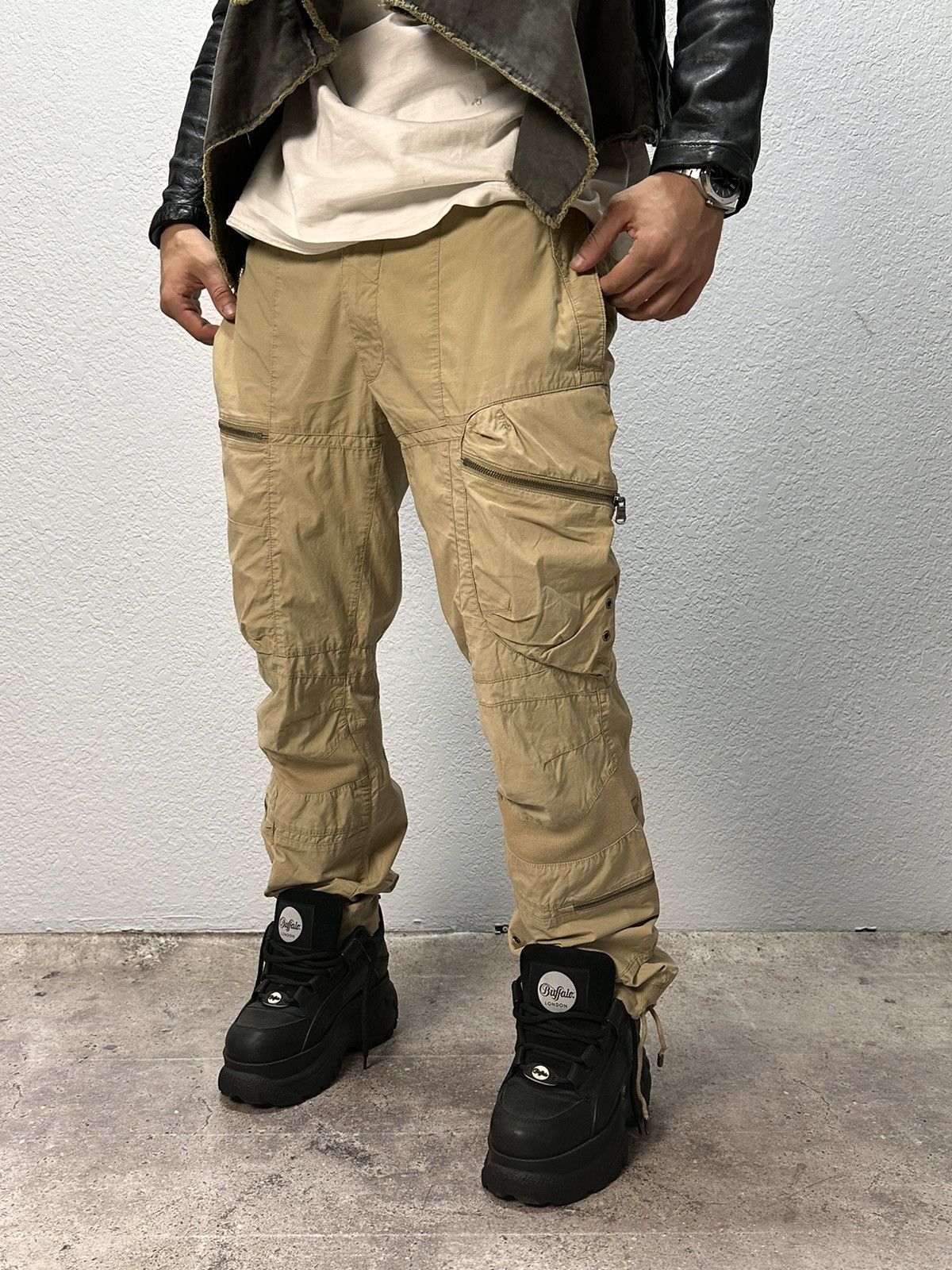 RLX Ralph Lauren Rare Gargo Multipocket Pants Ralph Lauren Japan Avant garde Size US 34 / EU 50 - 1 Thumbnail