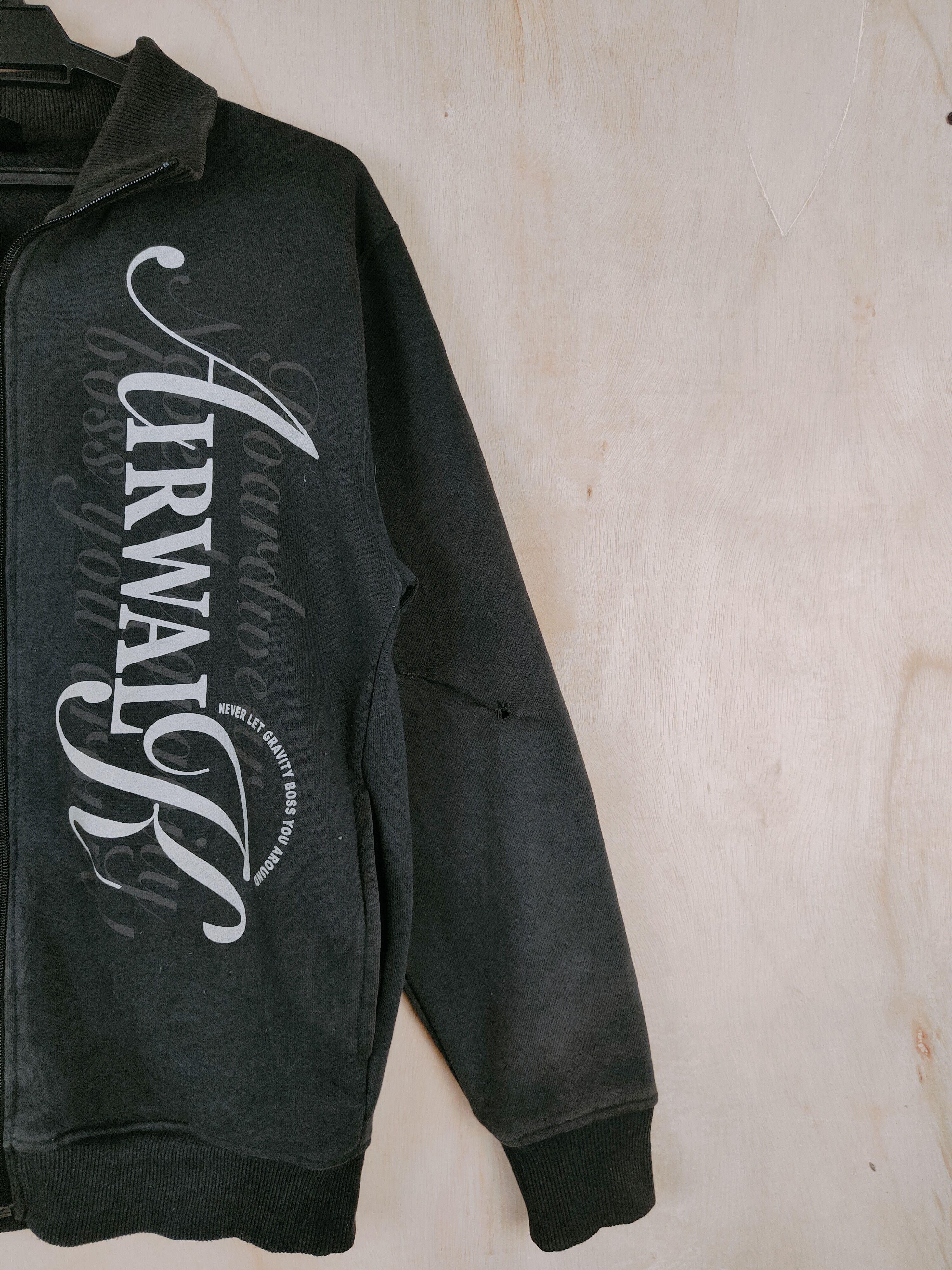 Airwalk Airwalk vintage Black Faded Sweaters #S2597 Size US M / EU 48-50 / 2 - 6 Thumbnail