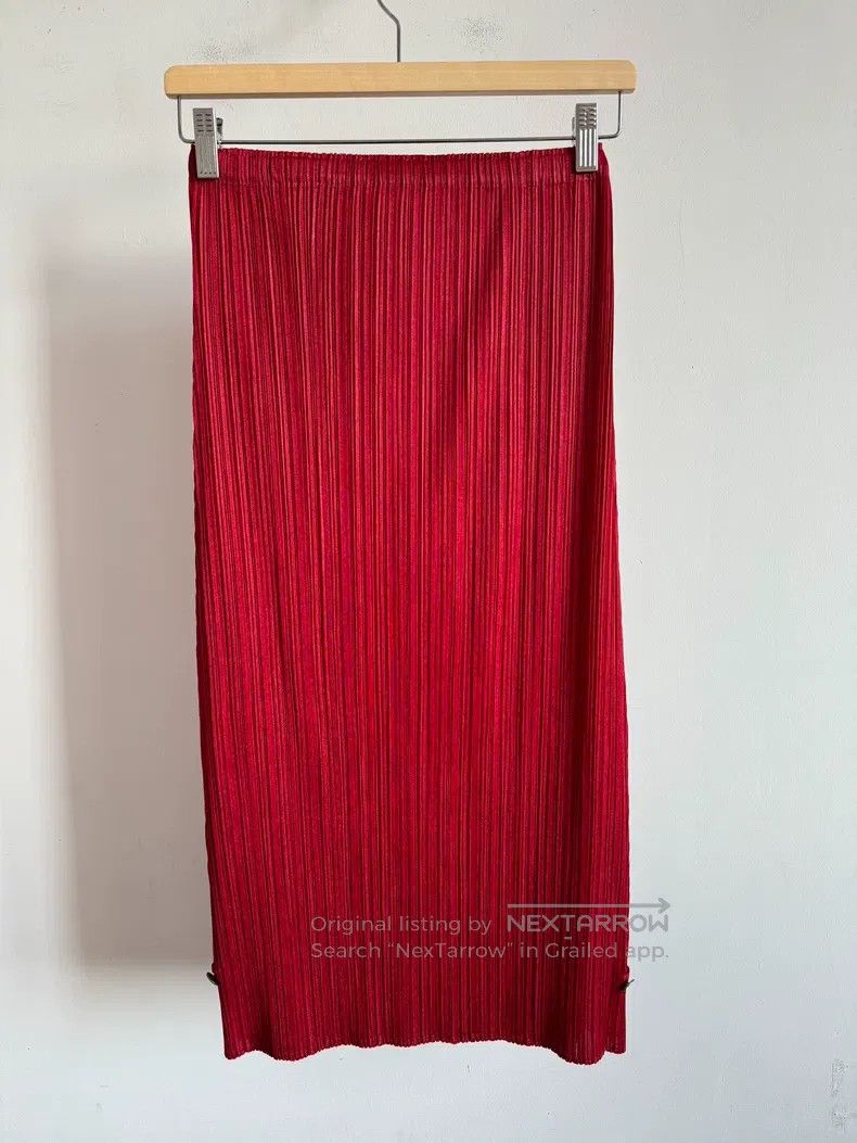 Issey Miyake Issey Miyake size:1 Red Midi Skirt Size 22" - 1 Thumbnail