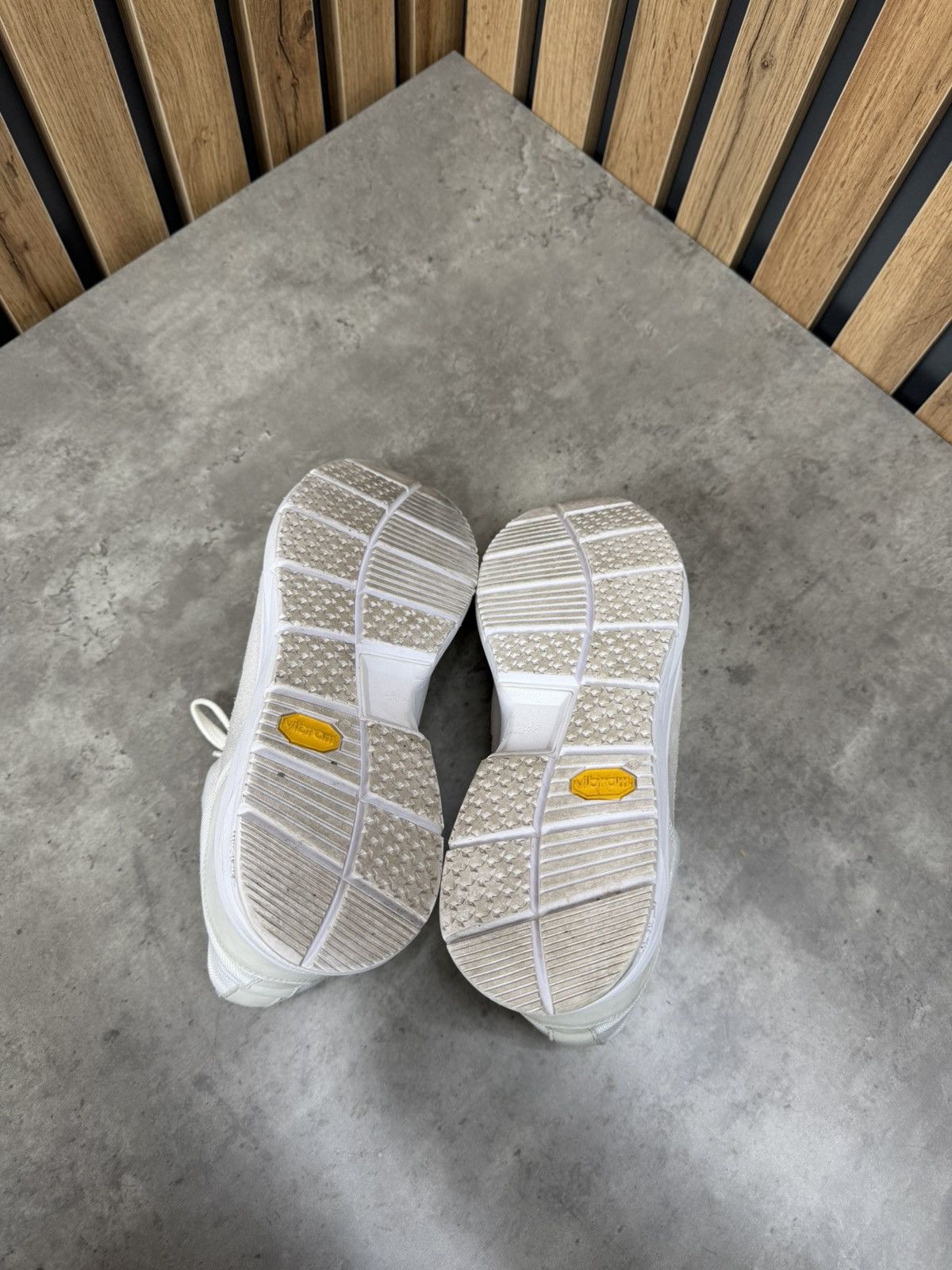 Suitsupply Suitsupply White Suede & Textile Sneakers Men’s Size 43 Size US 10 / EU 43 - 13 Thumbnail