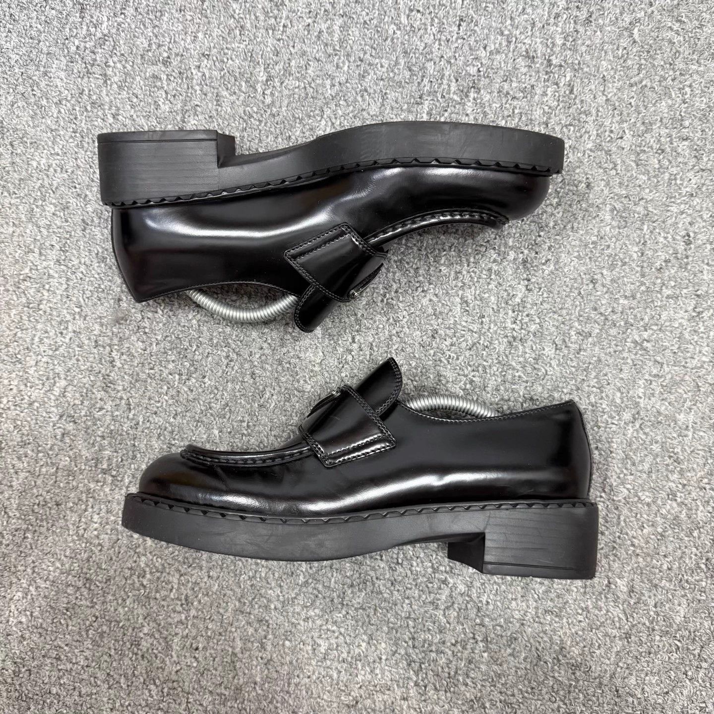 Prada Prada Black Triangle Logo Loafers 38 Size US 7 / IT 37 - 5 Thumbnail