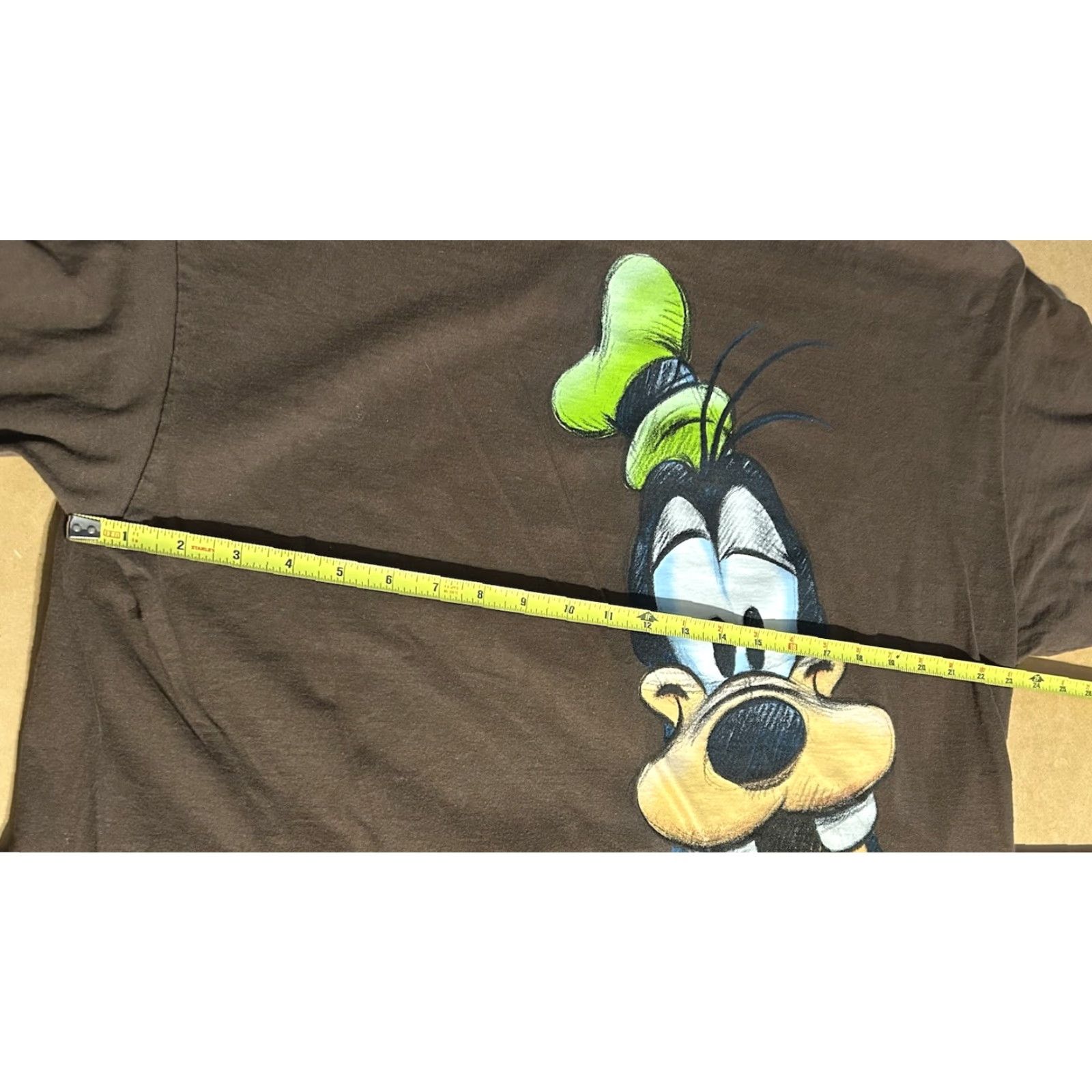 Hanes Goofy Wrap Around AOP Shirt Men 2XL Brown Shirt Disneyland Resort Short Sleeves Size US XXL / EU 58 / 5 - 6 Thumbnail