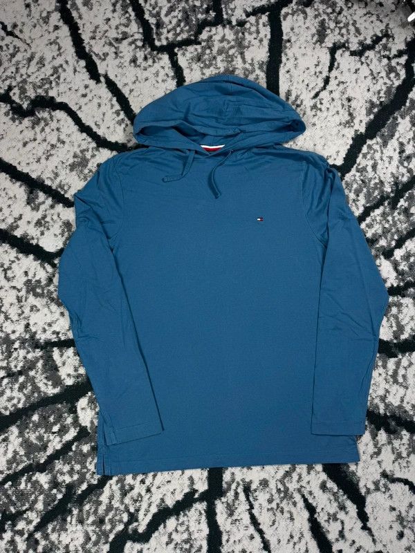 Tommy Hilfiger Tommy Hilfiger blue longsleeve hoodie L Size US L / EU 52-54 / 3 - 1 Thumbnail
