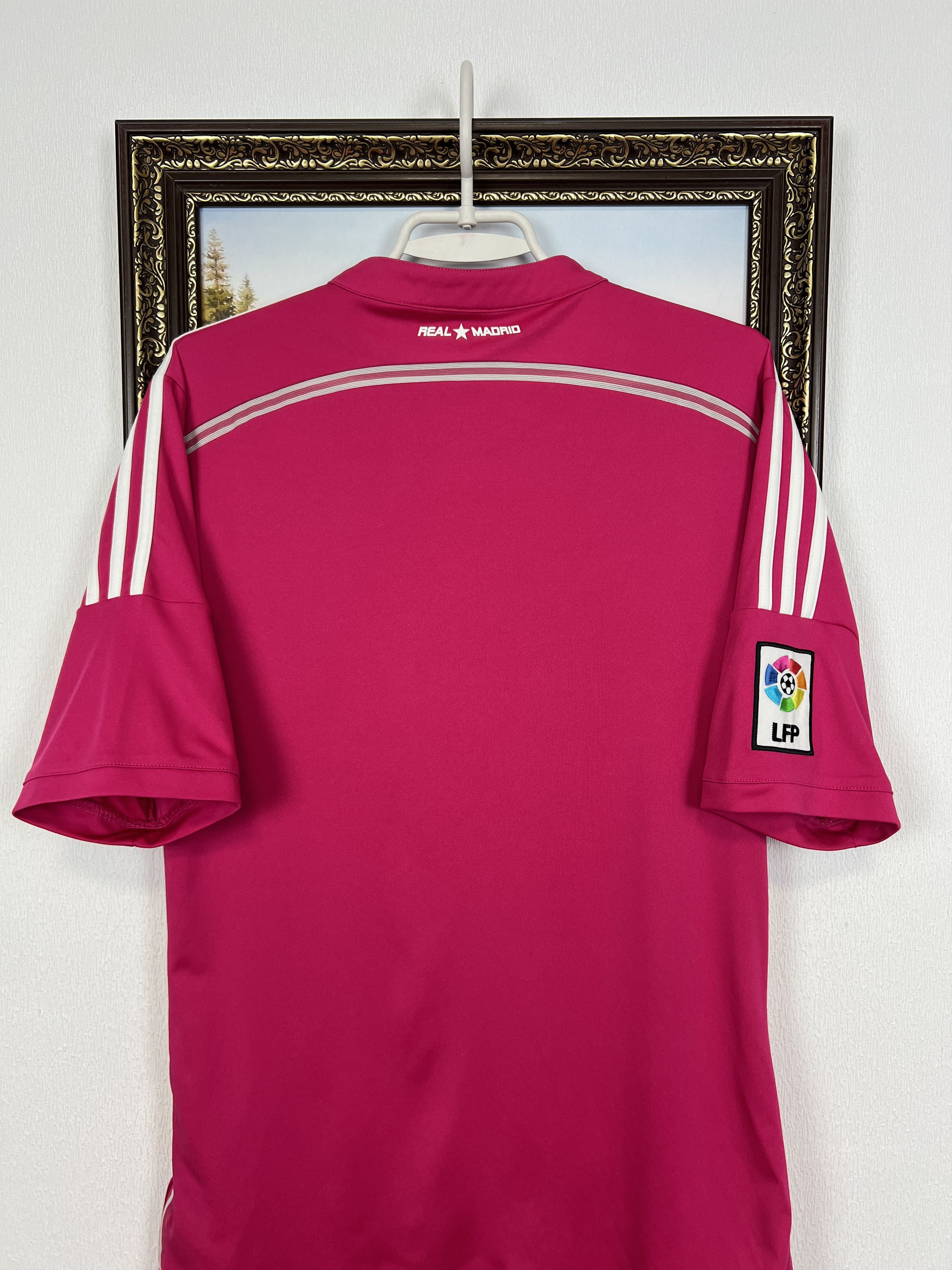Adidas Real Madrid football shirt Soccer Adidas Jersey Tee Hype Size US M / EU 48-50 / 2 - 14 Thumbnail