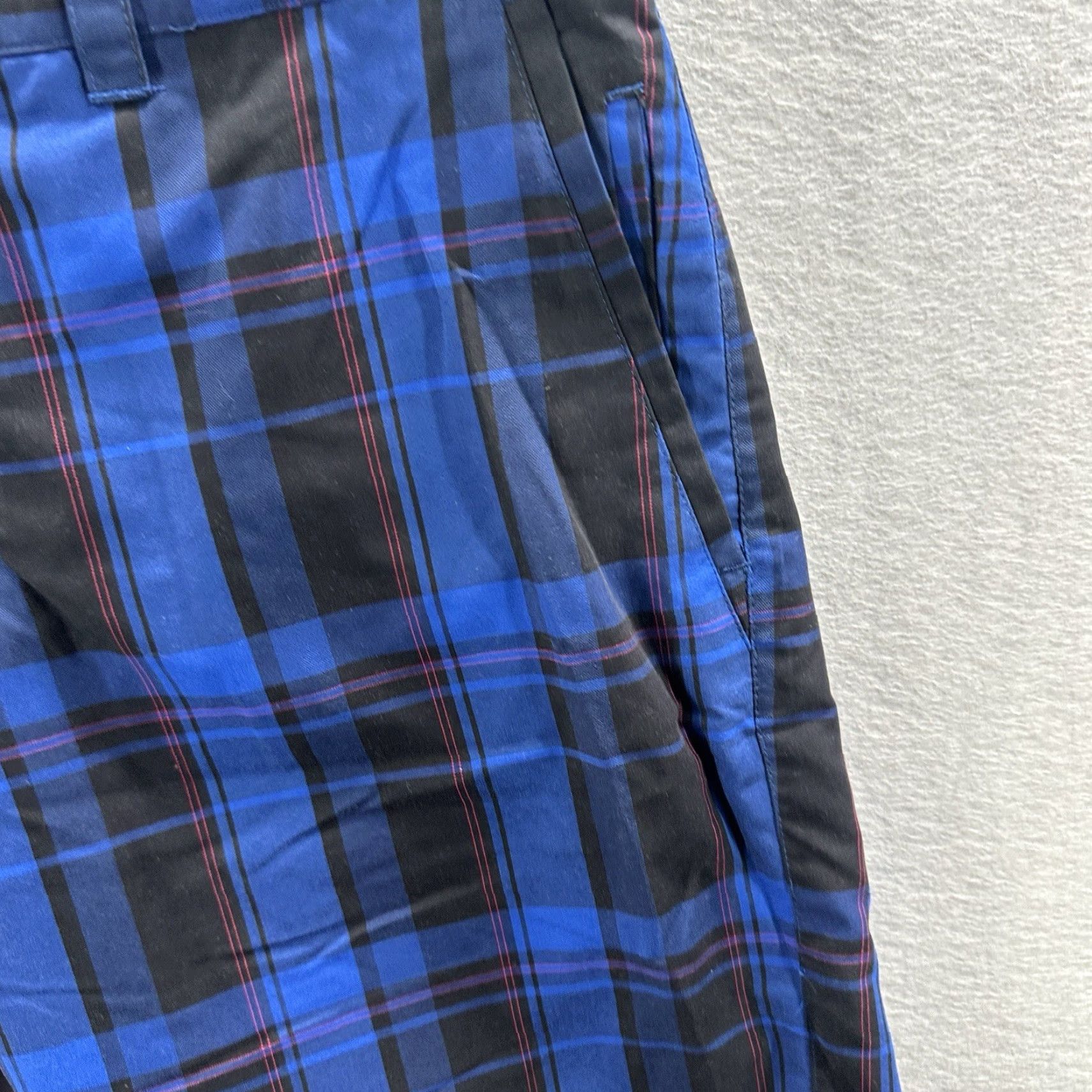 Callaway Callaway Bermuda Golf Shorts Mens 34 Blue Plaid Flat Front Preppy Modern Dad Bermuda Shorts Mens 34 Blue Plaid Golf Casual Workwear Size US 34 / EU 50 - 5 Thumbnail