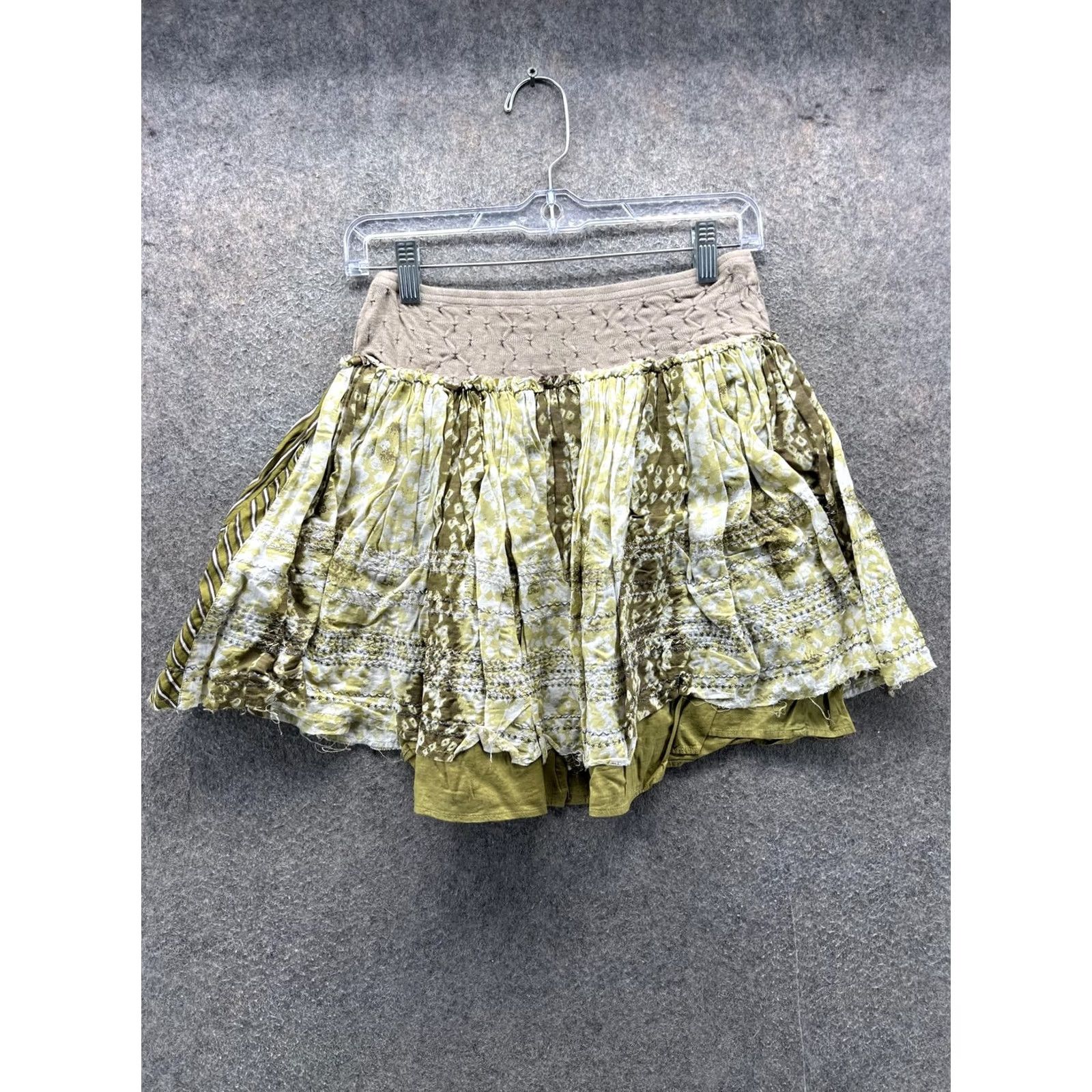 Free People VINTAGE Free People Skirt Womens 2 Green Geometric Peasant Layered Ruffle Mini Boho Size 26" / US 2 / IT 38 - 7 Thumbnail