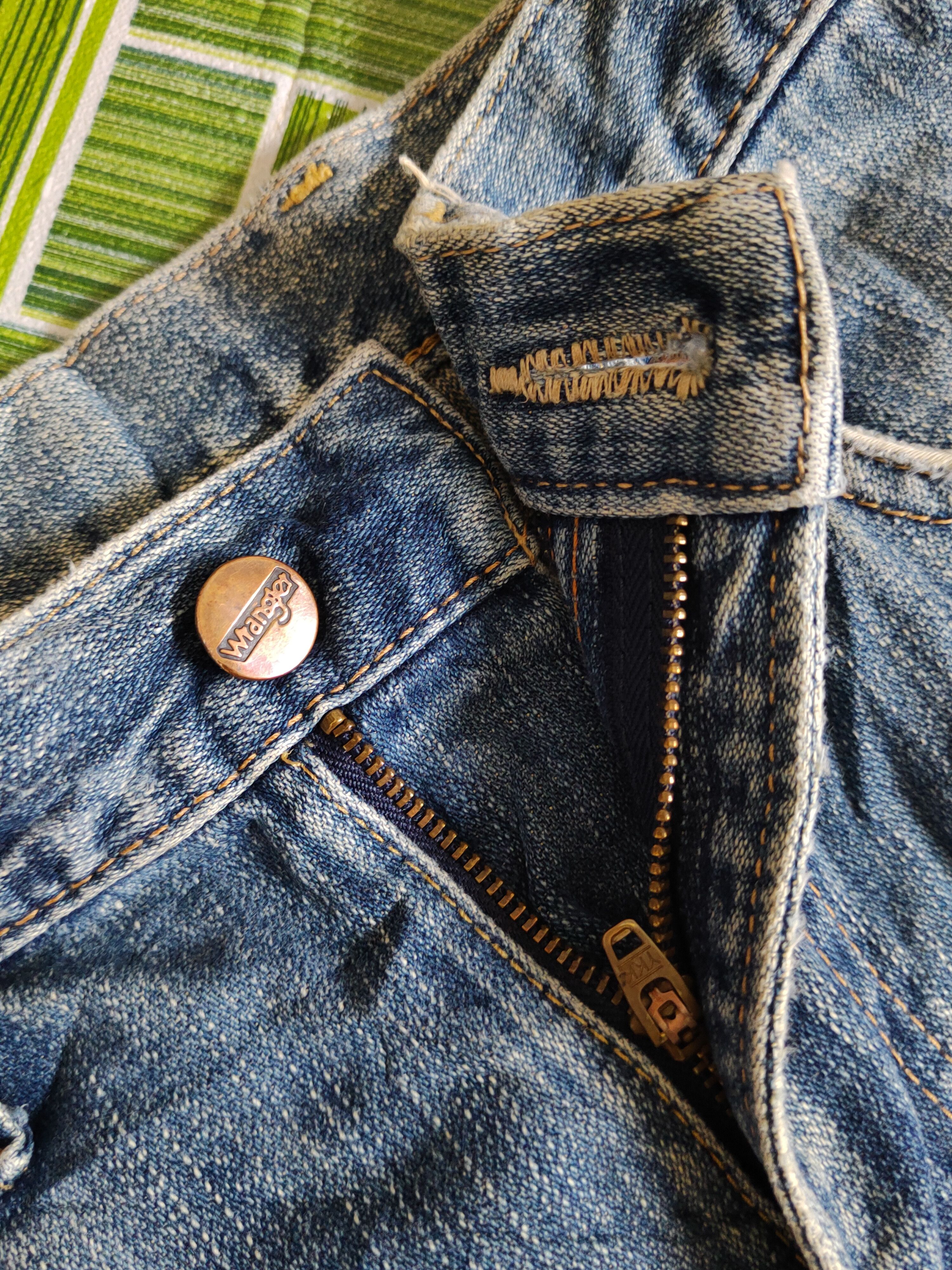 Japanese Brand Wrangler Blue Faded Distressed Ripped Jeans #S1631 Size US 28 / EU 44 - 15 Thumbnail