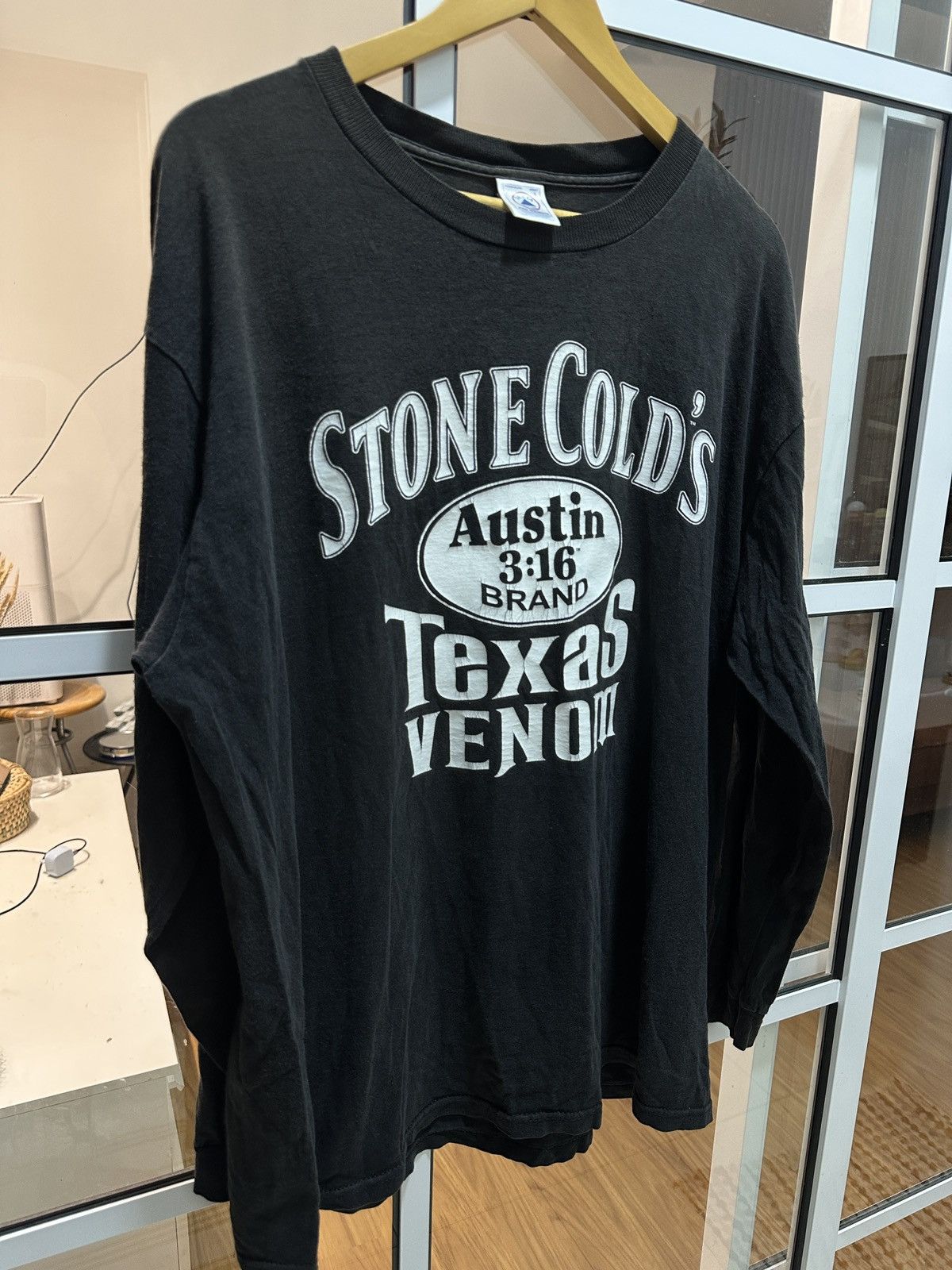 WWF Vintage Stone Cold Texas Venom L/S Shirt (Y2K 2001) Size US L / EU 52-54 / 3 - 11 Thumbnail