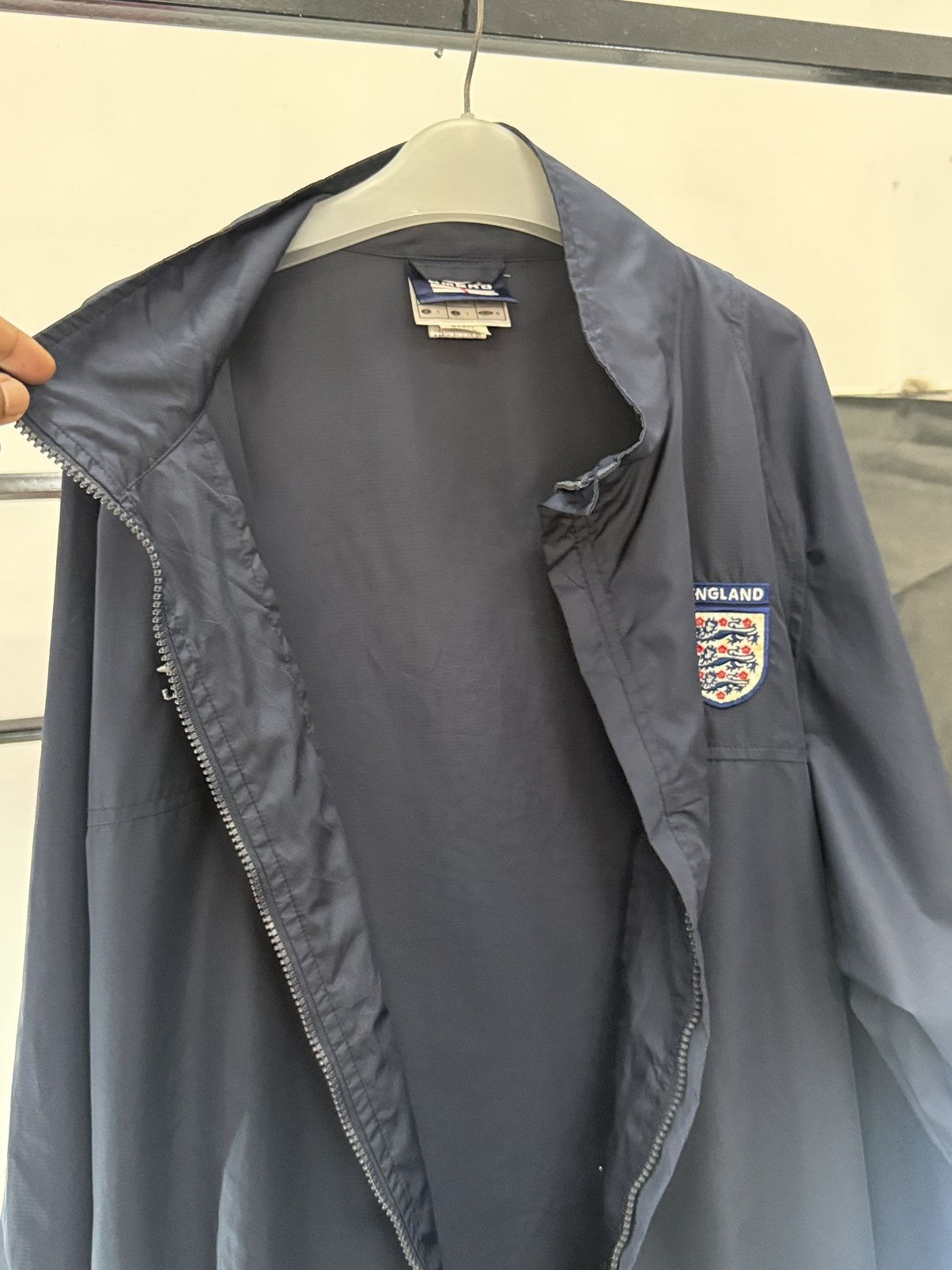 Umbro 🔥 Y2K Umbro England Trainer Windbreaker Jacket - L Size US L / EU 52-54 / 3 - 13 Thumbnail