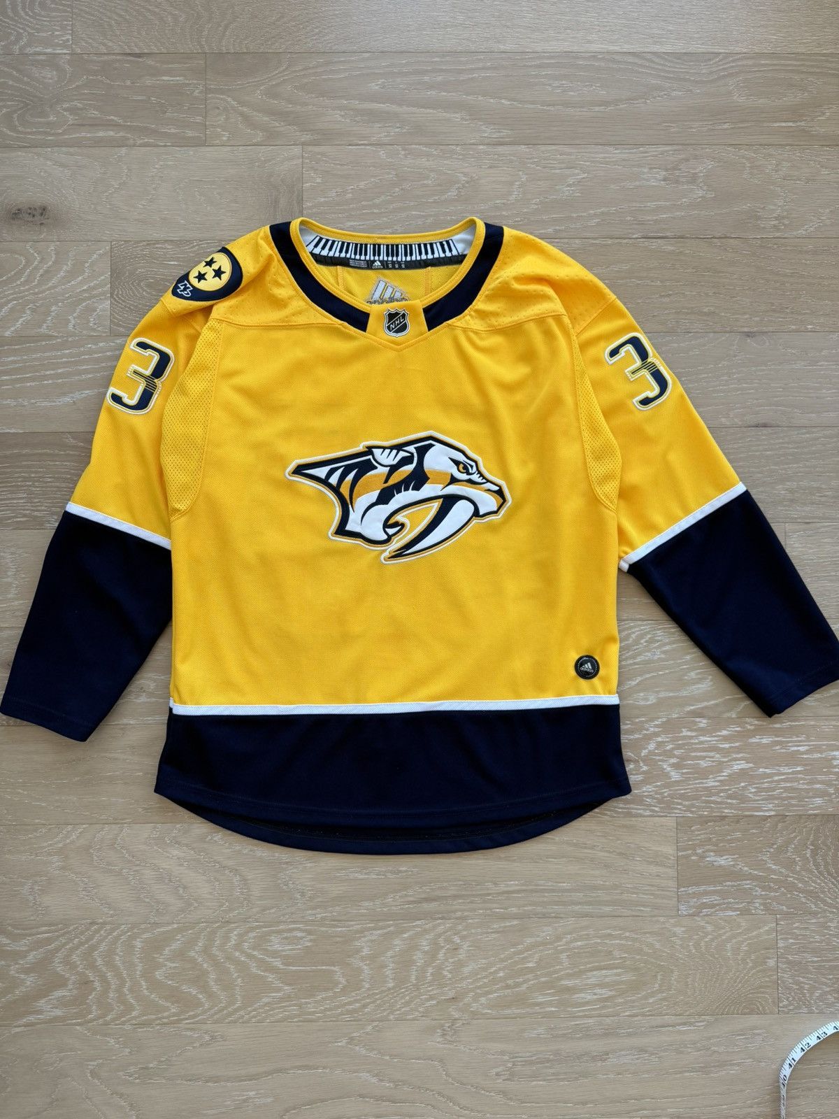 Adidas Nashville Predators NHL 33 Arvidsson Jersey Size US L / EU 52-54 / 3 - 5 Thumbnail